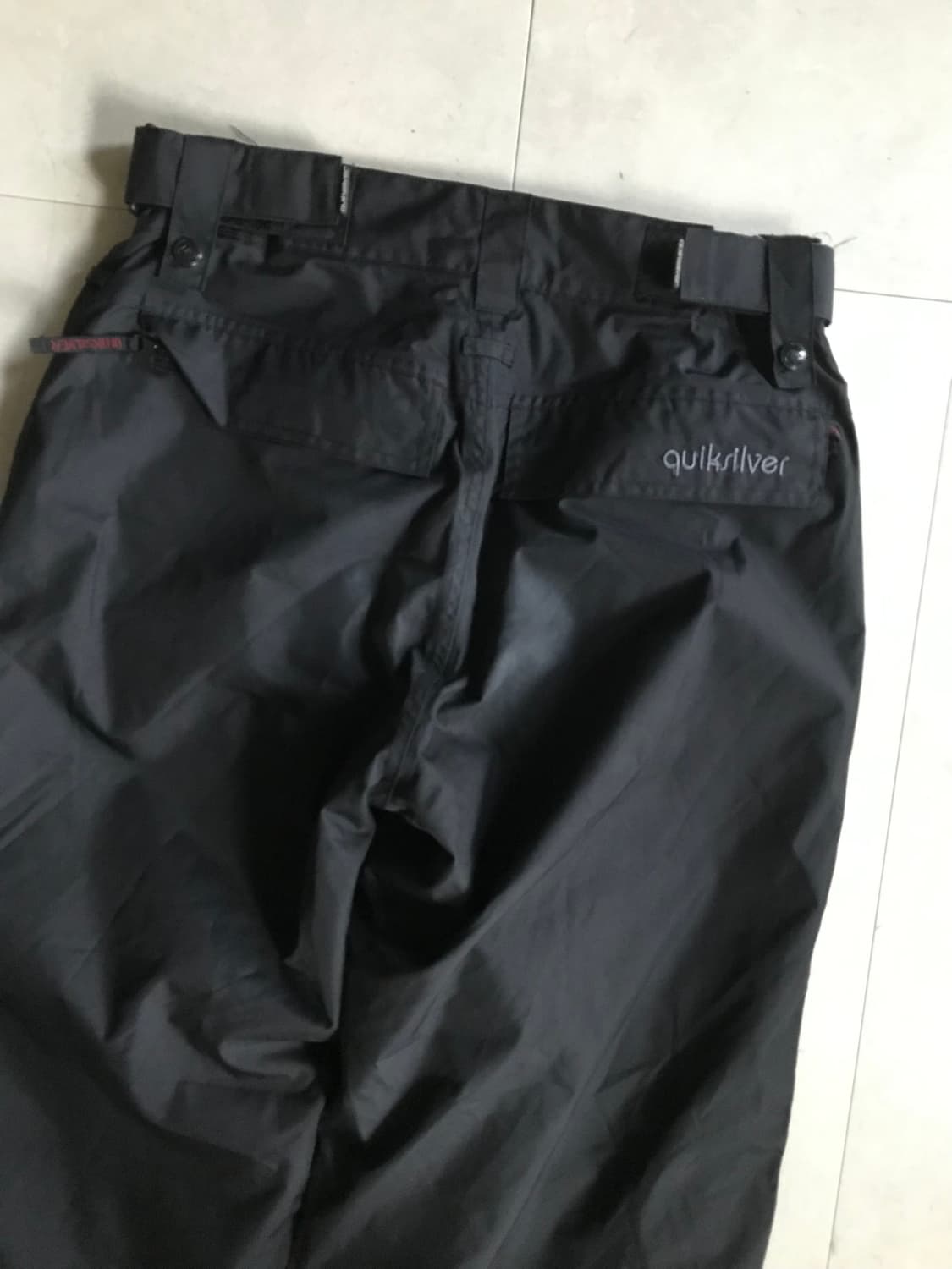 퀵실버 블랙 패디드 테크니컬 팬츠 상품이미지8