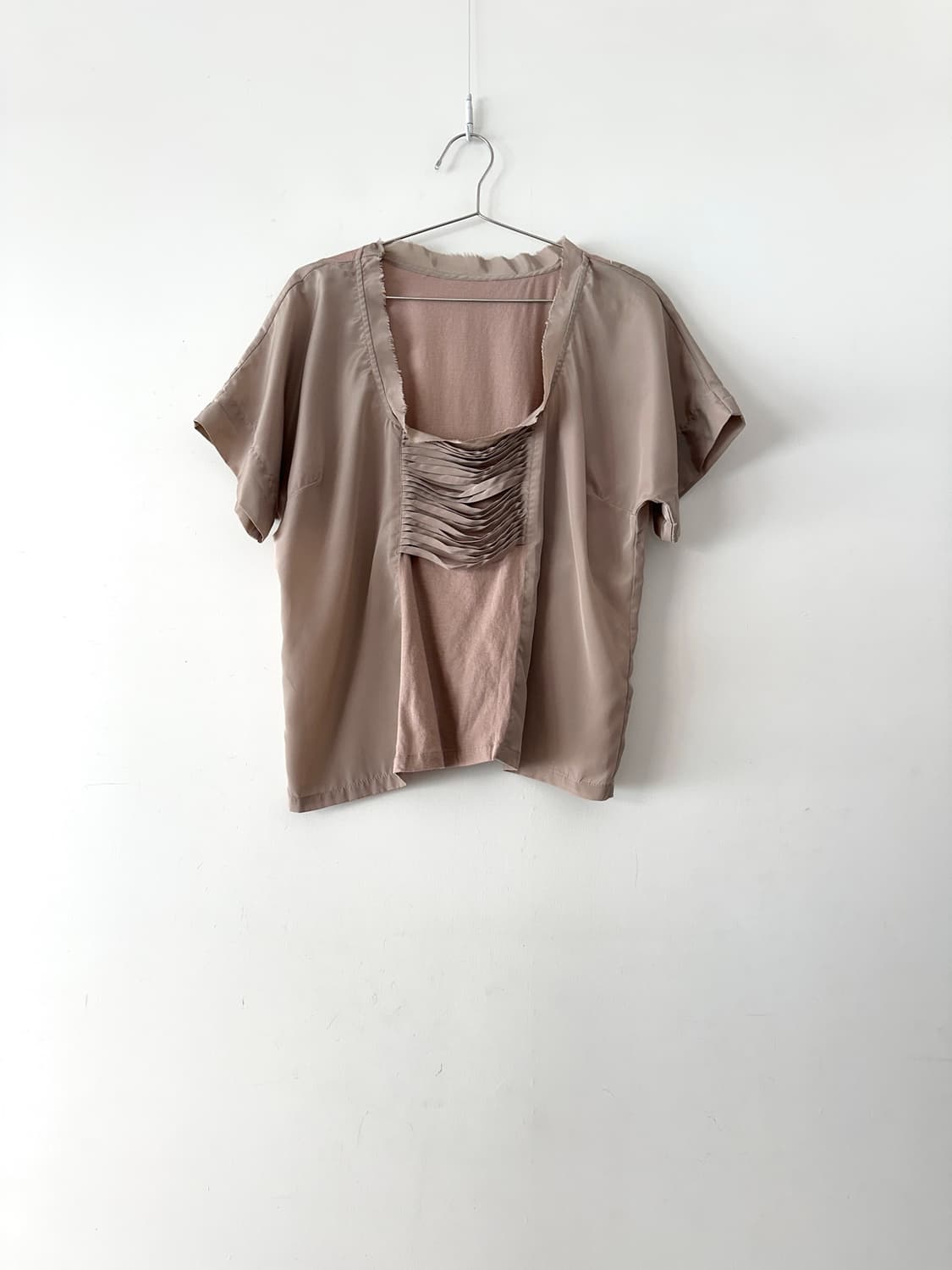 Front trimming glossy top  상품이미지1