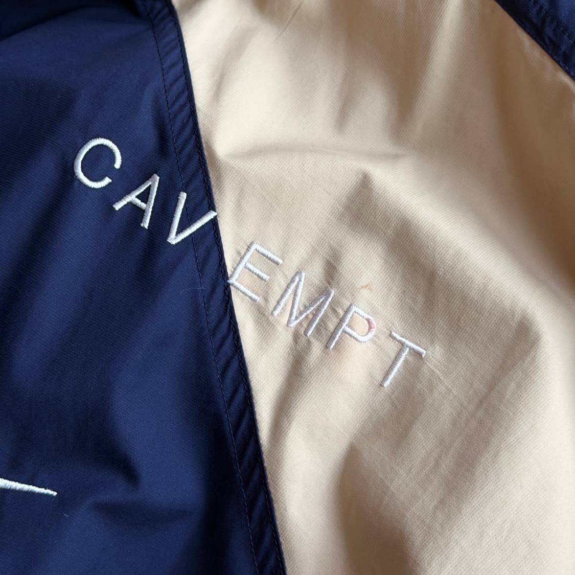 나이키x카브엠트 자켓 L사이즈 판매 상품이미지2