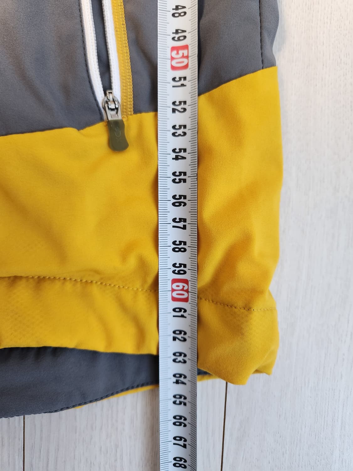 디스커버리 멀티스포츠 바람막이 자켓 사이즈100 L

4시즌용 후드 바람 상품이미지3