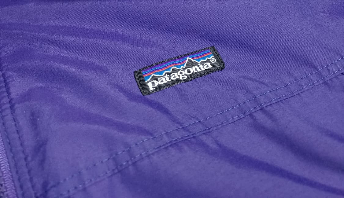 🇺🇸 파타고니아 쉘드 신칠라 봄버 자켓 - 에그플랜트 상품이미지5