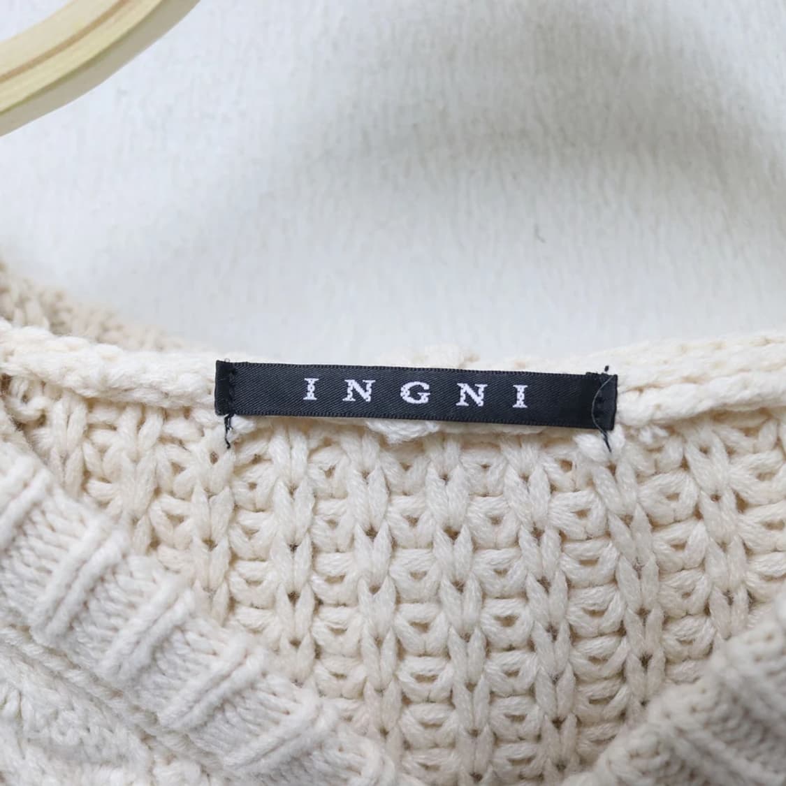 잉그니  꽈배기 후드 니트 집업 62286 상품이미지8