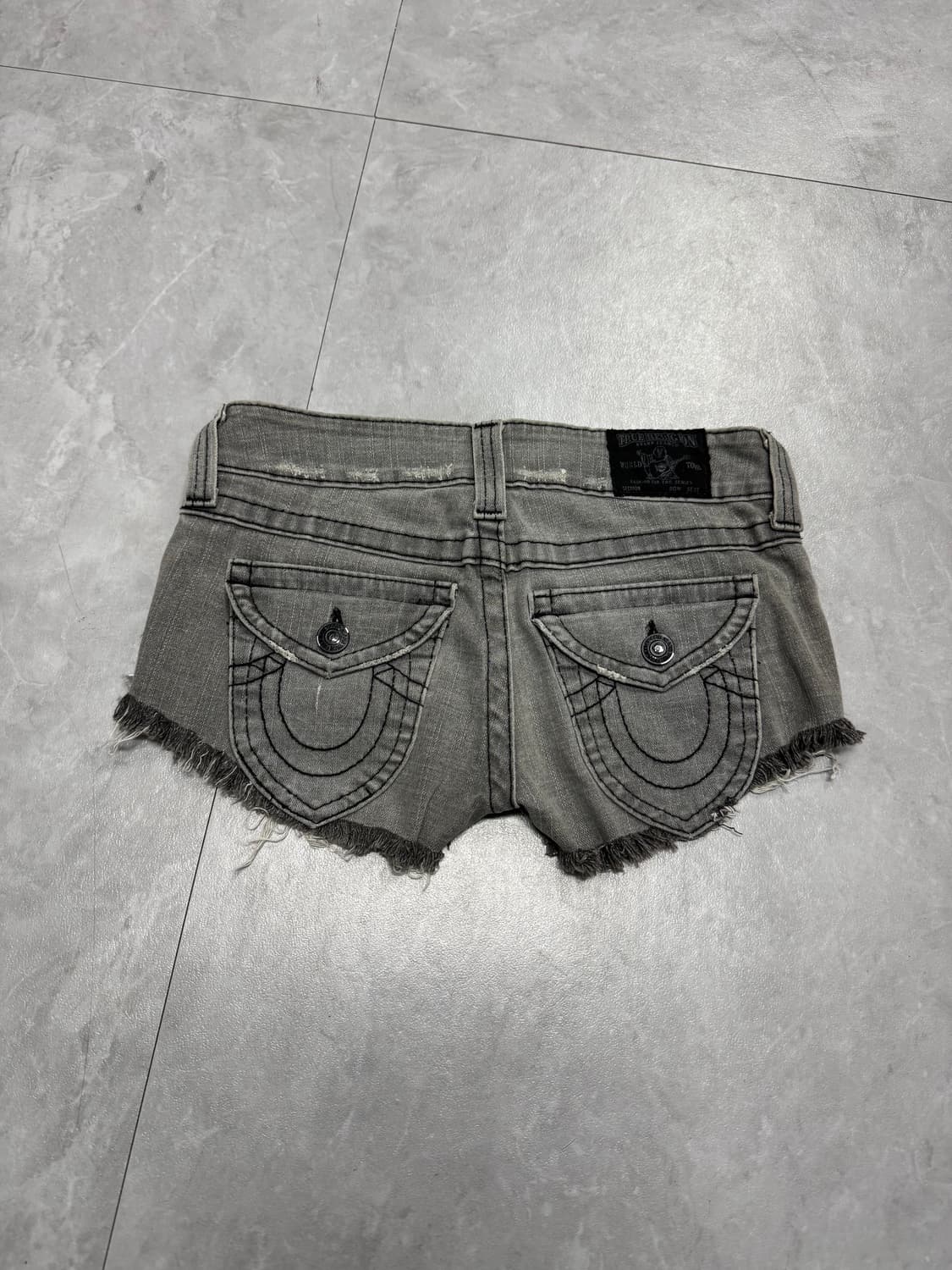 트루릴리젼 상품이미지2