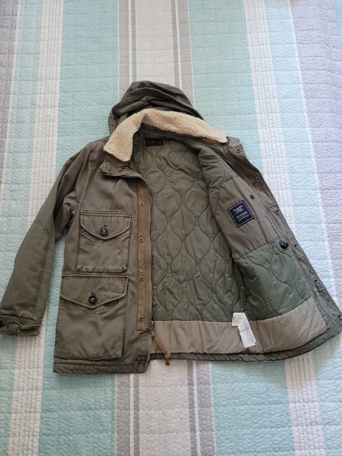 아베크롬비 신형 밀리터리 유틸리티 누빔야상자켓 M 105사이즈 상품이미지5