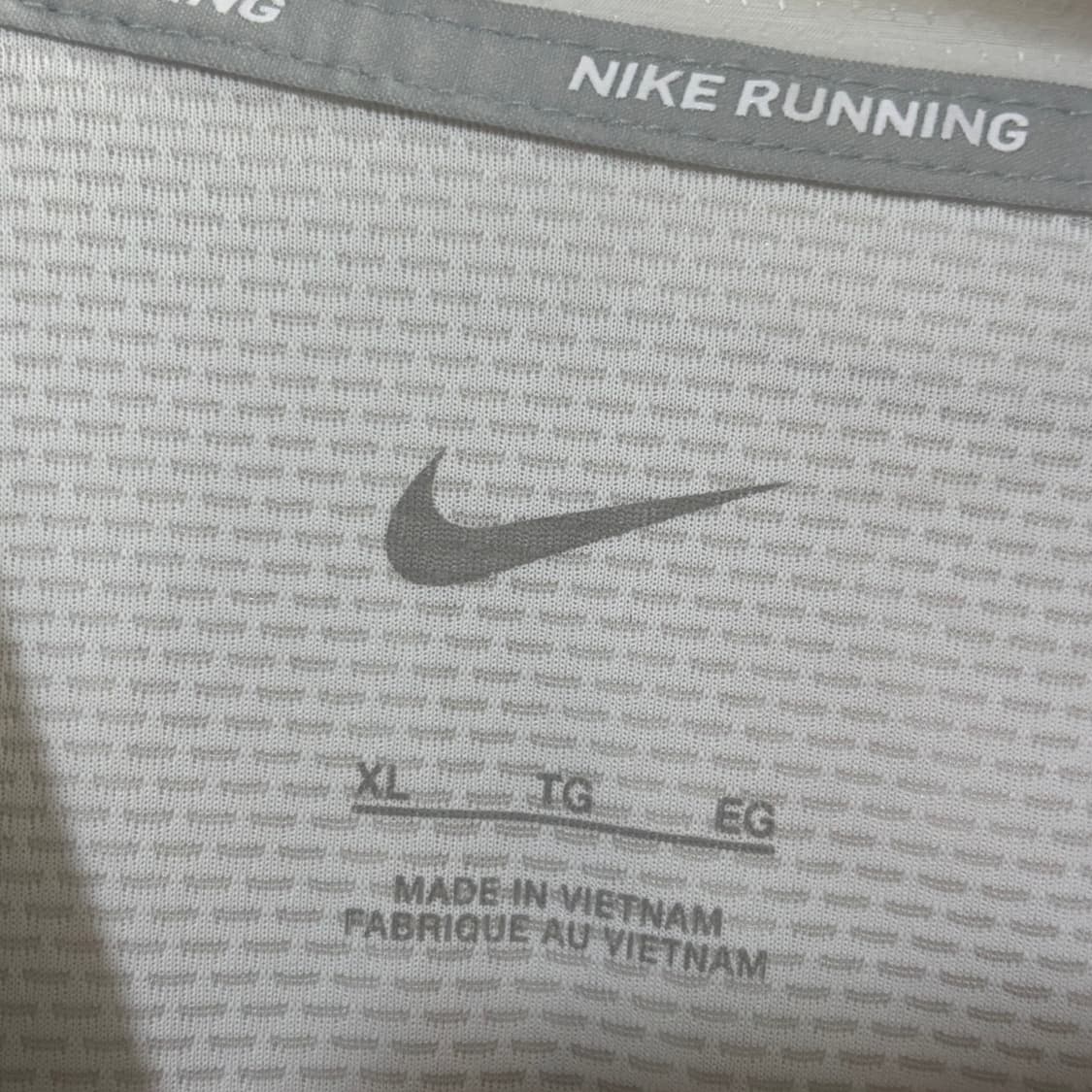 XL 나이키 화이트 윈드러너 바람막이 상품이미지4