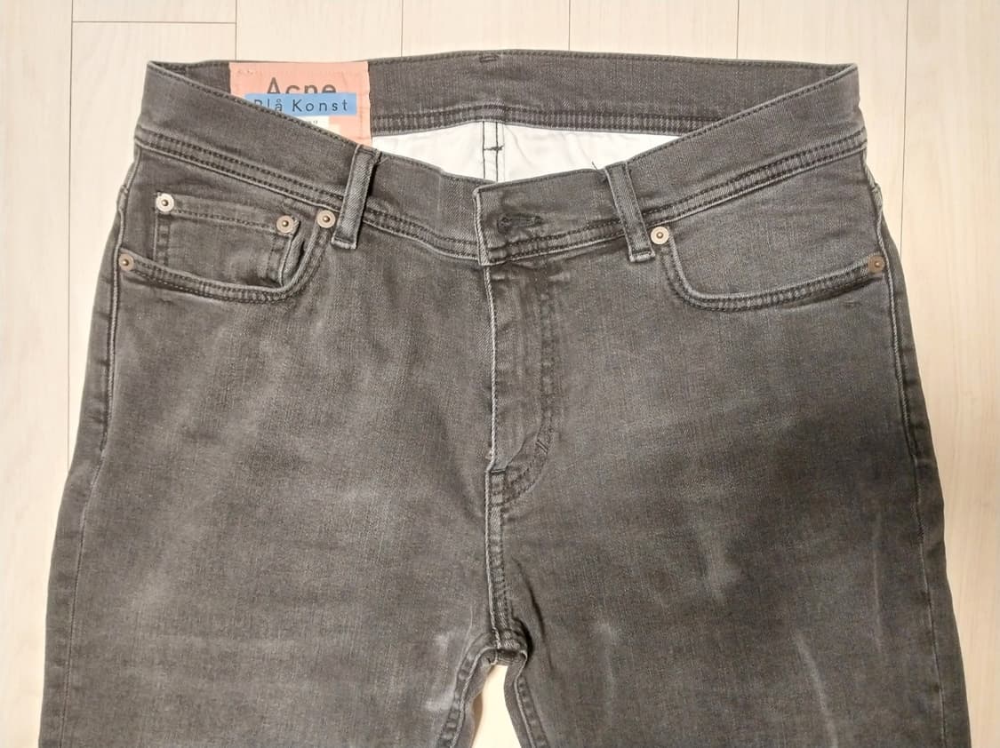 칸예 아크네 유즈드 캐시 진 블랙 상품이미지4