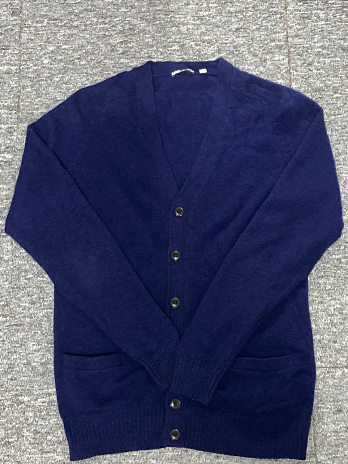 유니클로 V넥 램스울 가디건 블루 M 상품이미지2