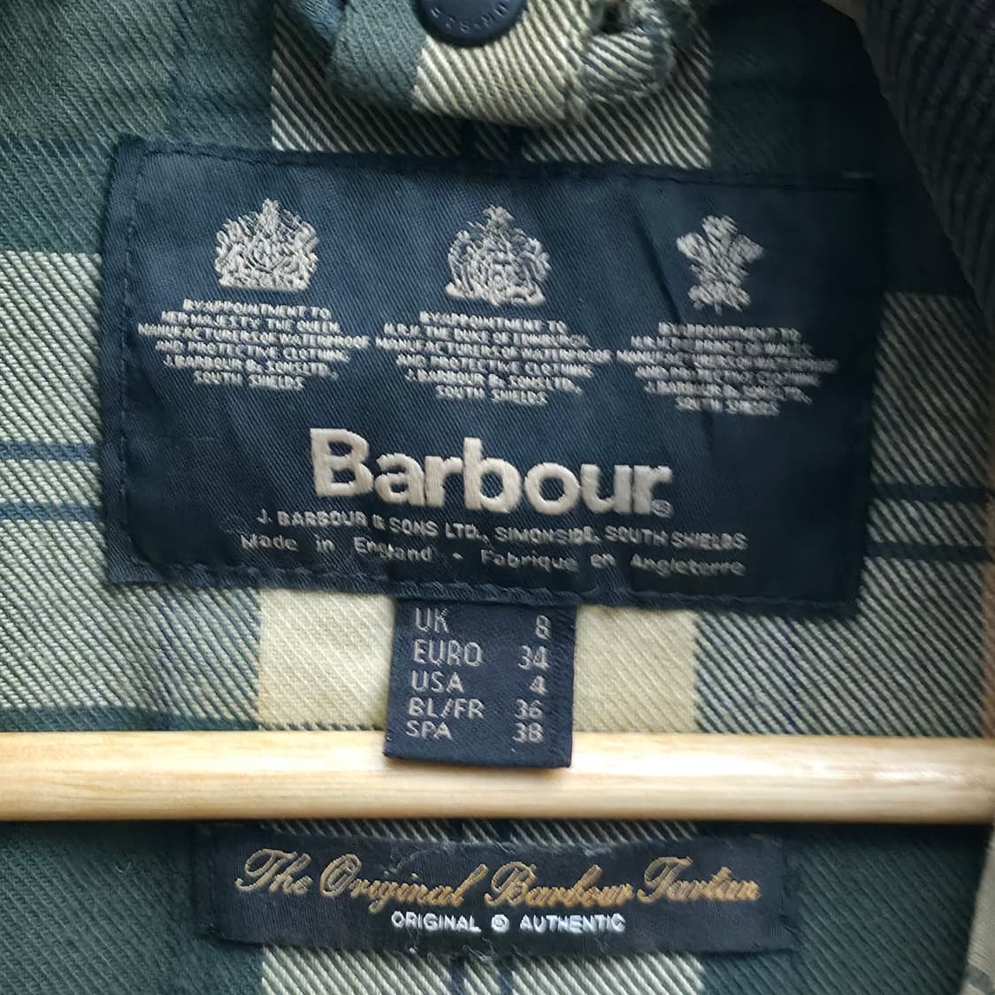 [34,S] 바버 비드넬 후드 왁스 자켓 상품이미지4