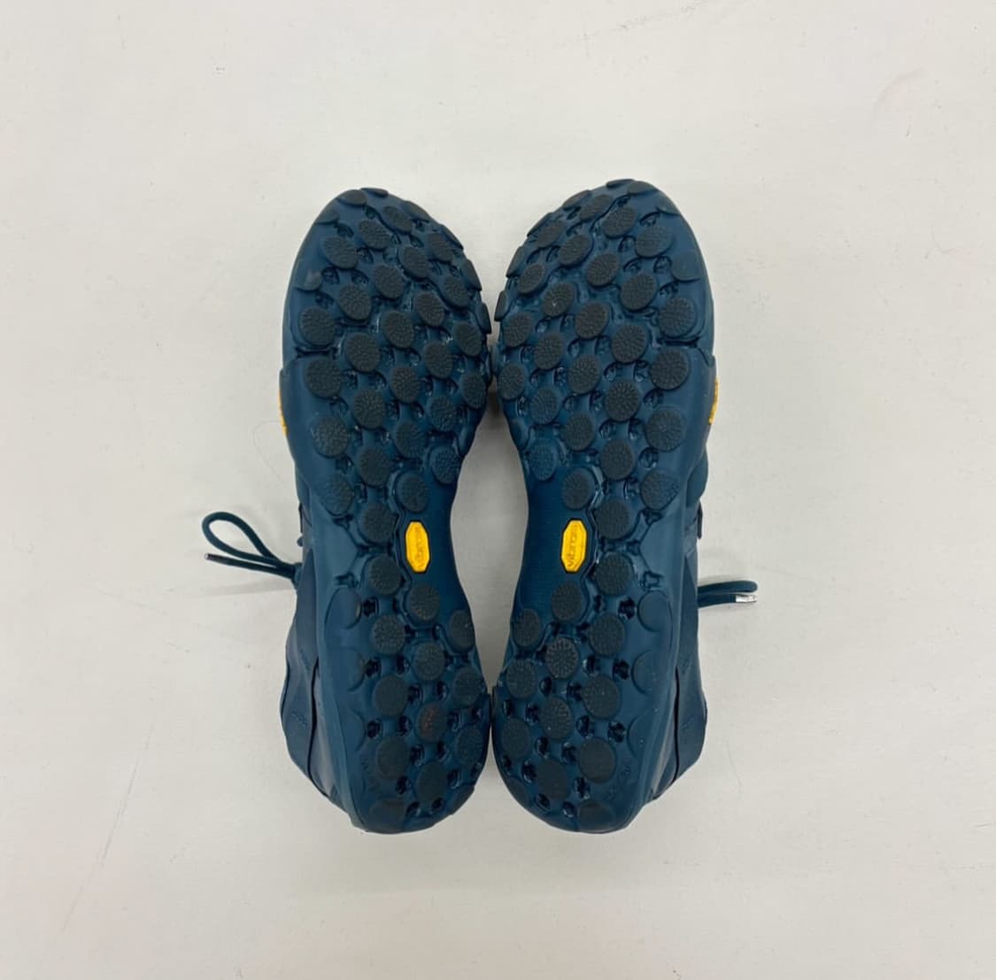 이세이미야케 x 뉴발란스 MT10O 상품이미지6