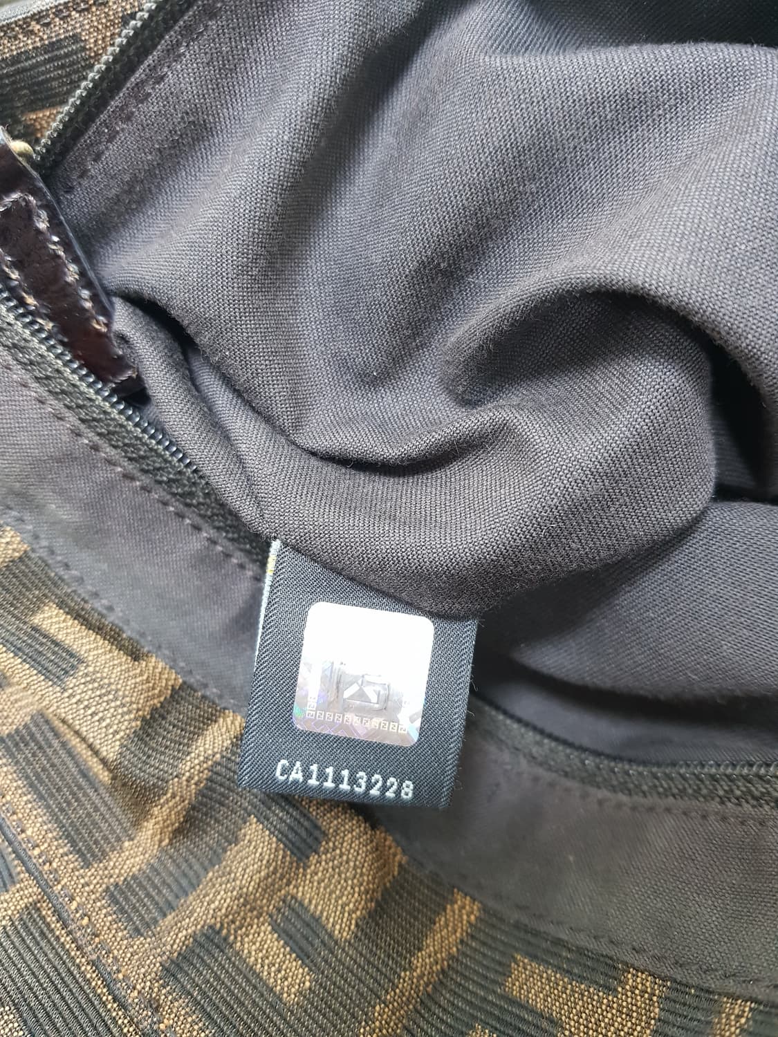 [정품] 펜디 주카 미아 체인숄더백 상품이미지9