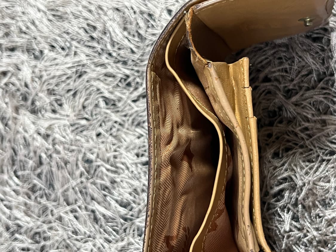 MCM 비세토스 중지갑 상품이미지4