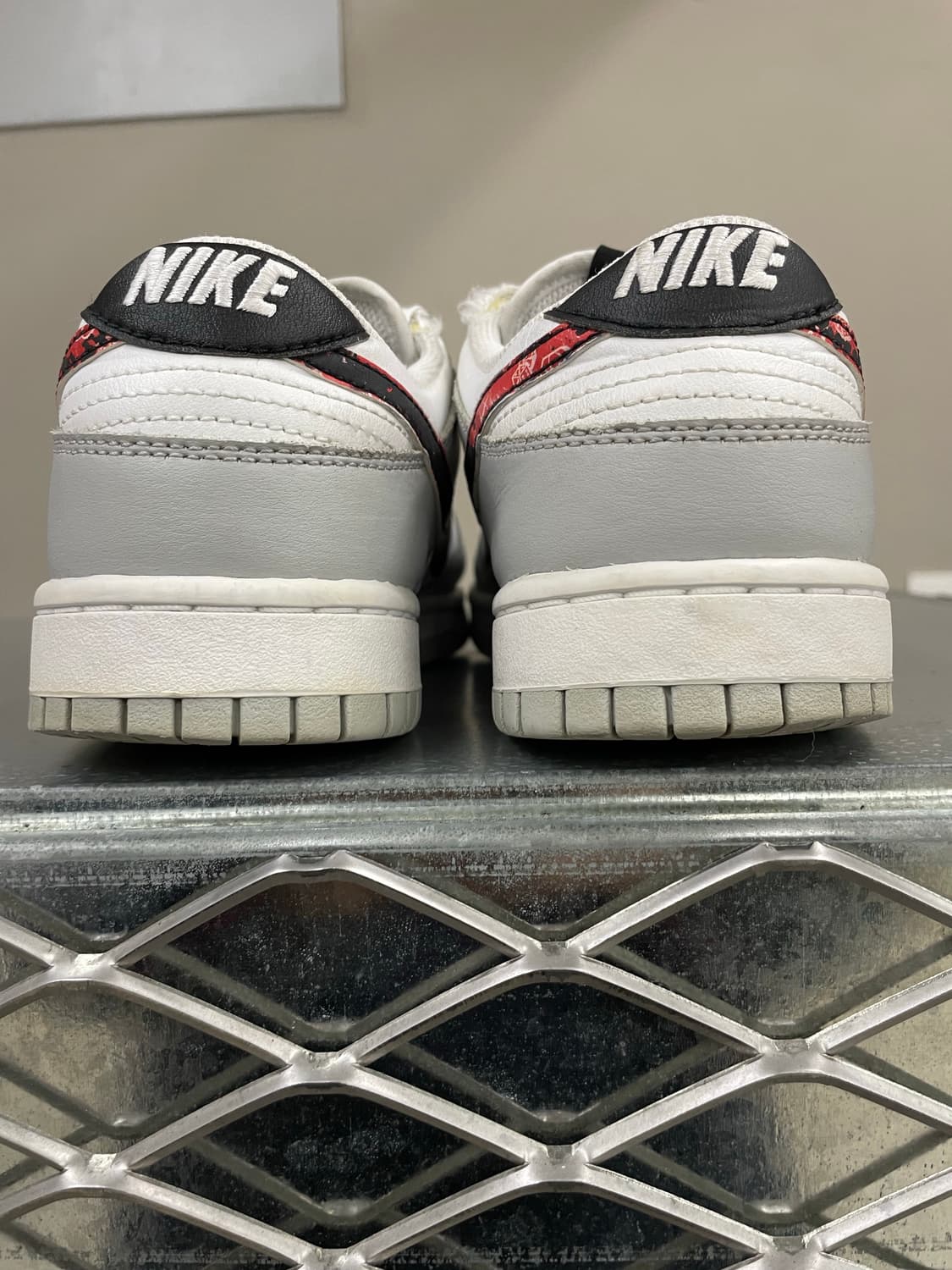 나이키 덩크 로우 SE 그레이 포그 260 상품이미지10