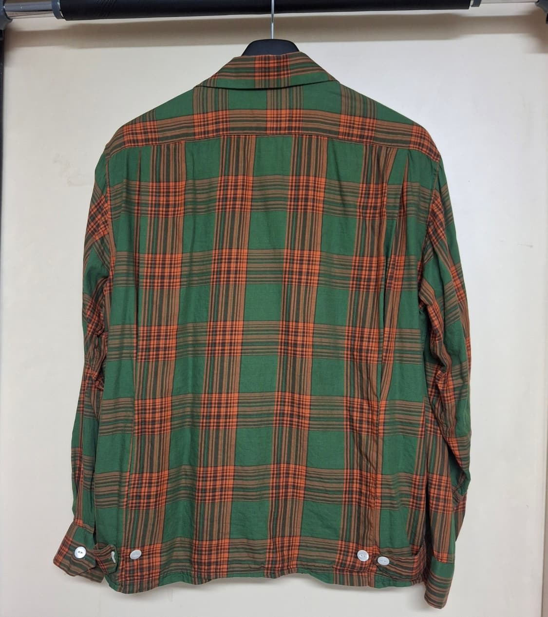 [L] 하버색 멀티 체크 오픈카라 셔츠 그린 카멜사장님 착용 상품이미지6