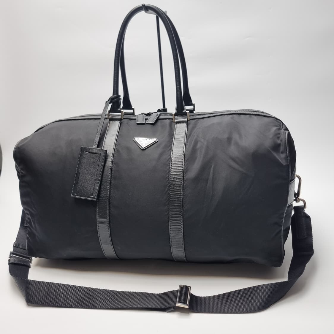 프라다 리나일론 사피아노 2WAY 더플백 보스턴백 (신형, 2VC013) 상품이미지2