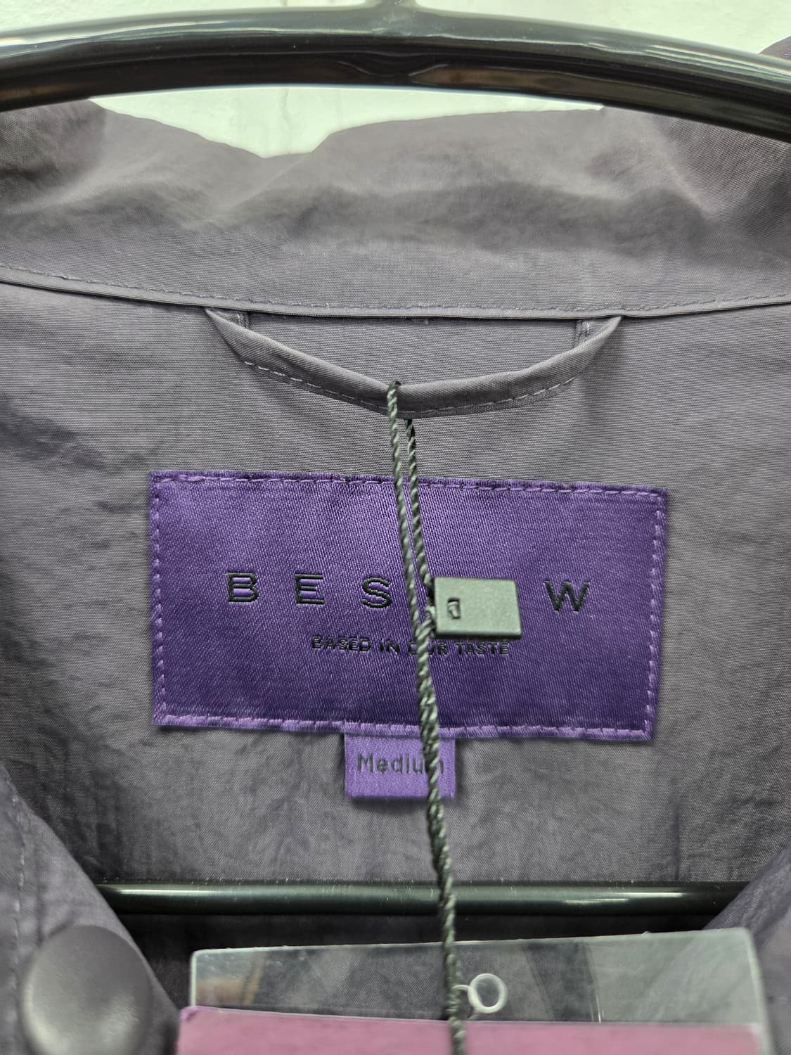 M [새상품]BESLOW 비슬로우 남성 바람막이 차콜 상품이미지2