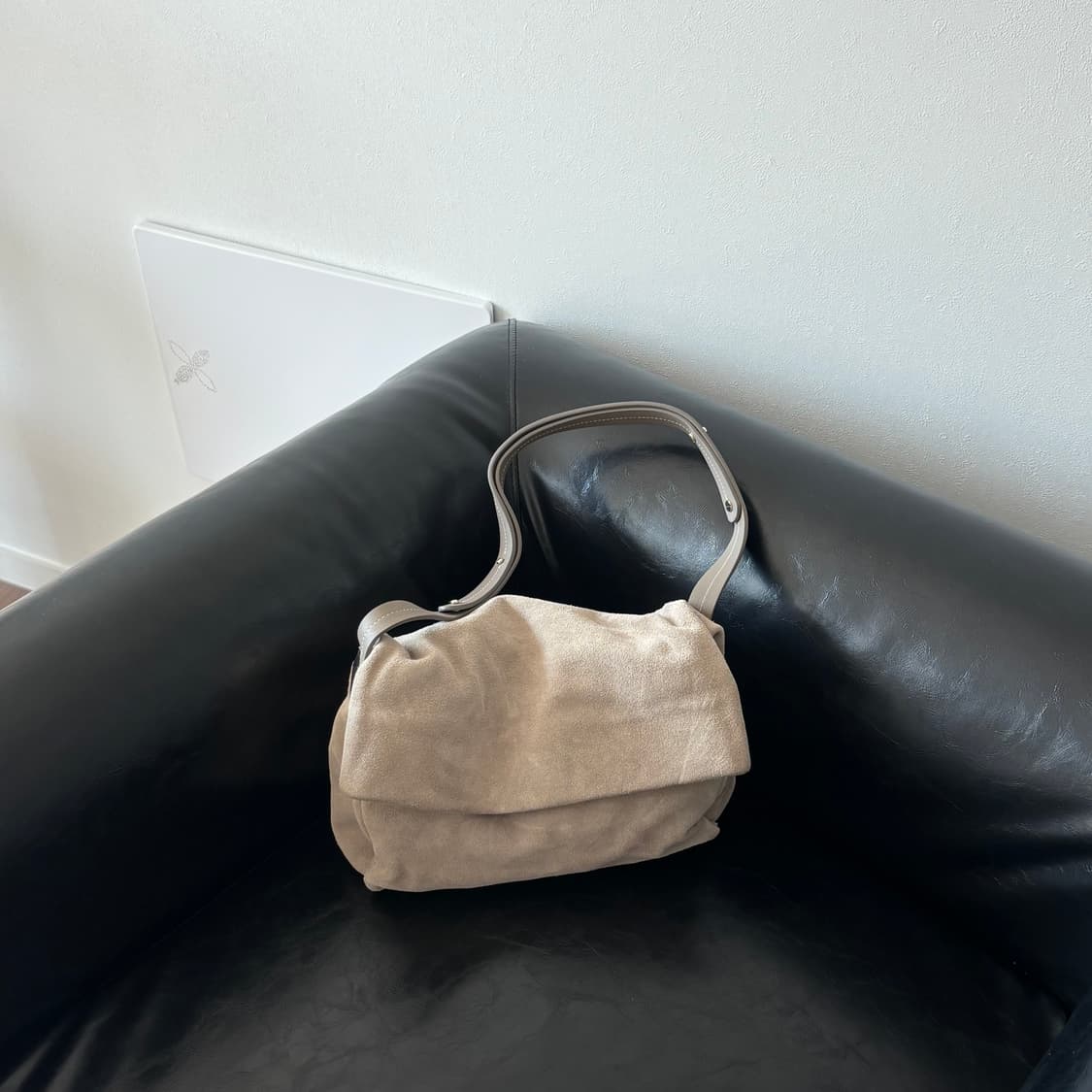 SIE 더 실루엣 스웨이드 숄더백 상품이미지6