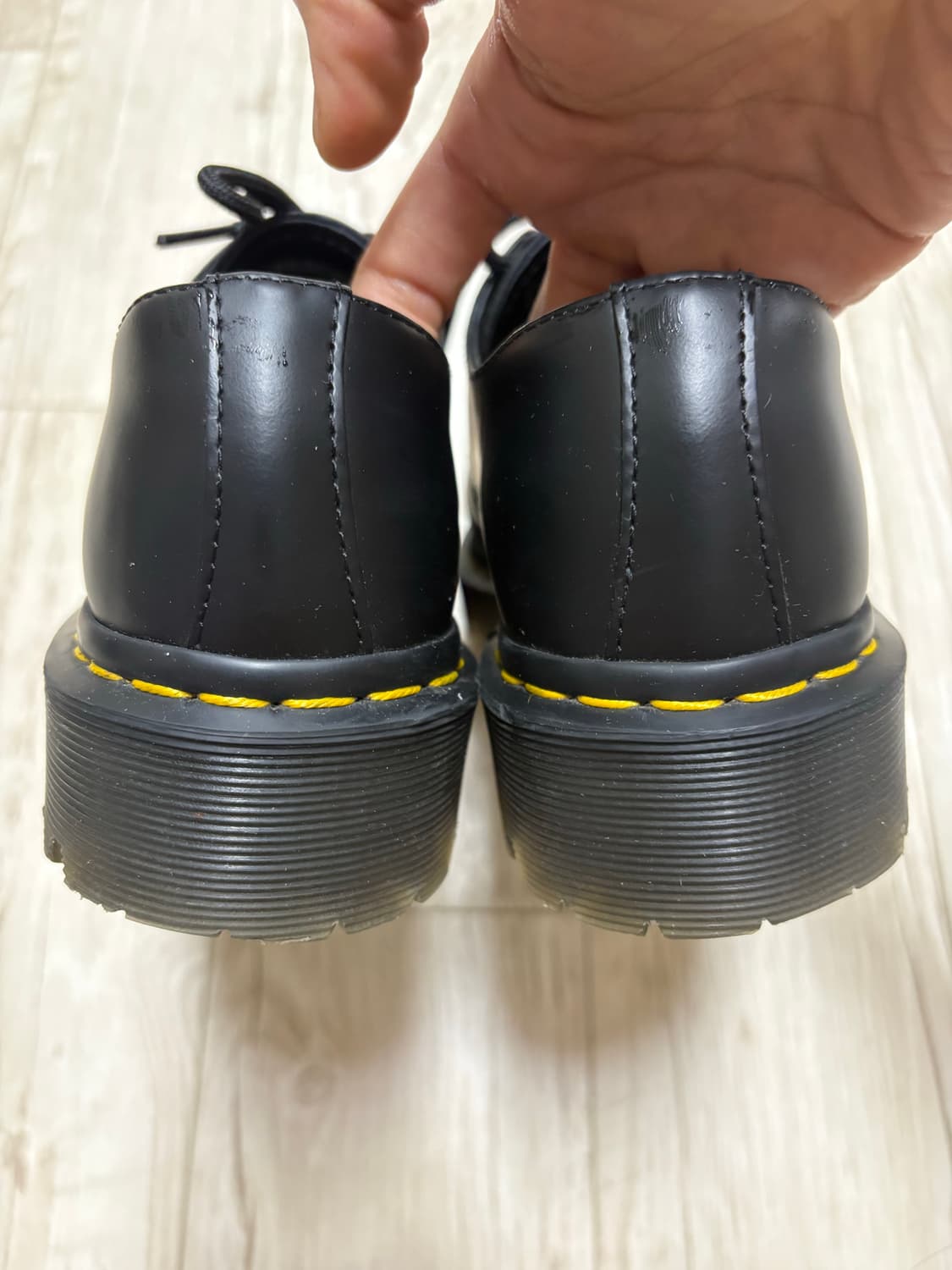 닥터마틴 1461 3홀 벡스 230 상품이미지5