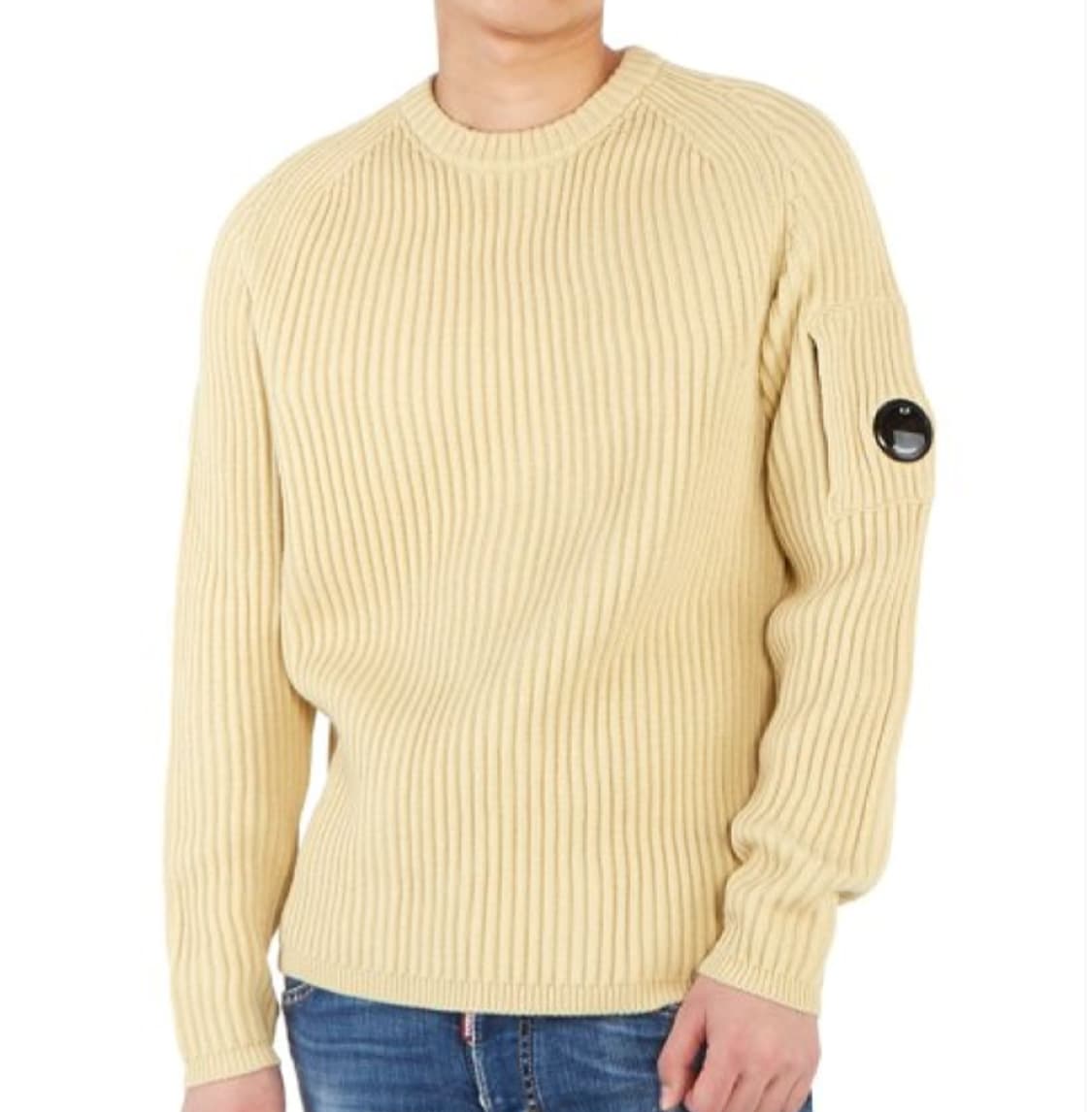 CP컴퍼니 렌즈 와펜 골지 니트 울 크루넥 스웨터 남성 54 레귤러핏 상품이미지1