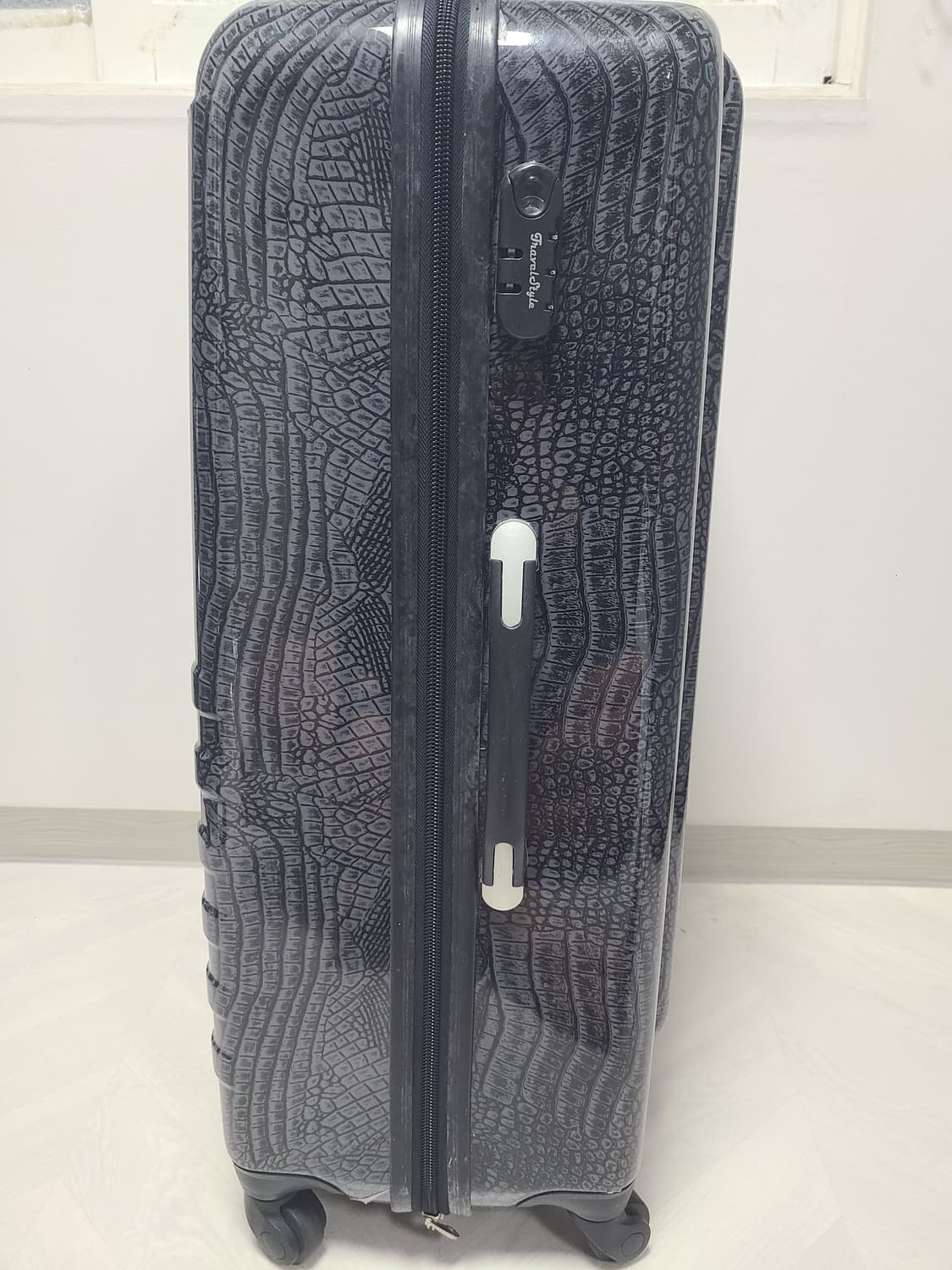 Travelstyle 크로커다일 캐리어 상품이미지2