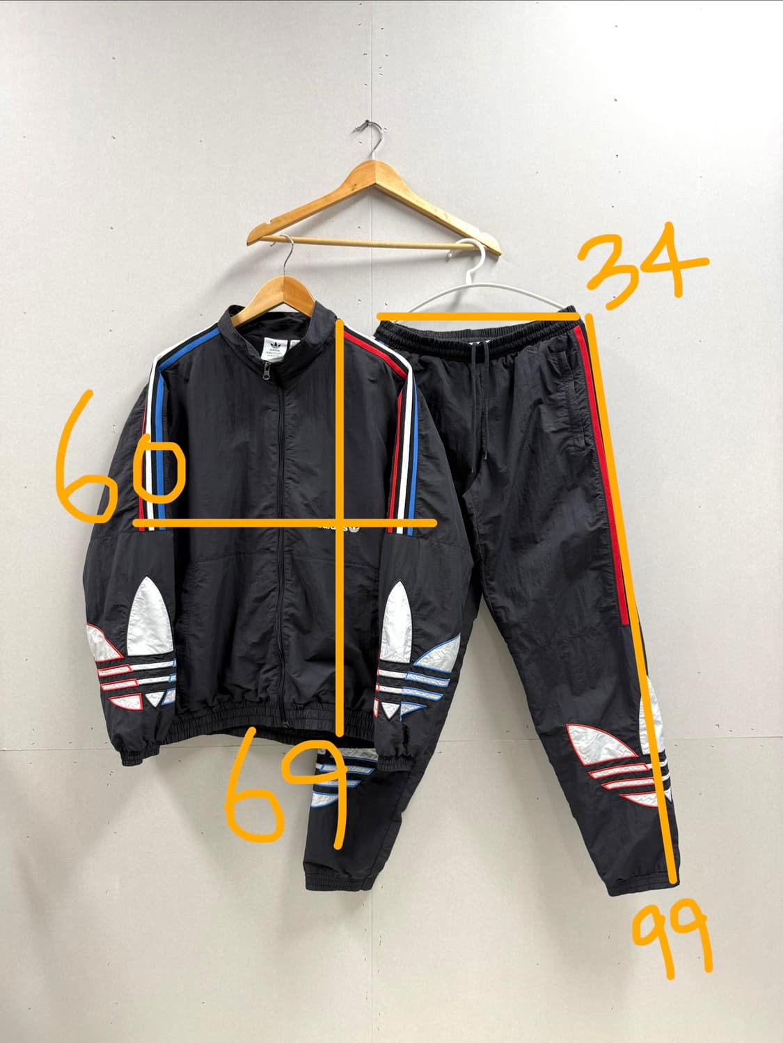 남성 상의XL 하의L / 아디다스 바람막이 조거팬츠 셋업 세트 상품이미지2