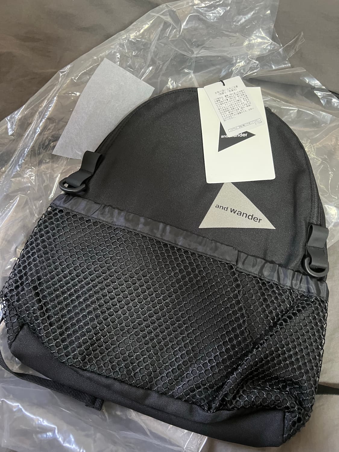 (새상품) 앤드원더 미니 백팩 블랙 9L 상품이미지1