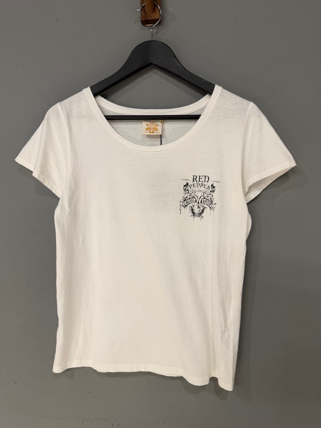 Red pepper back wings detail top 상품이미지5