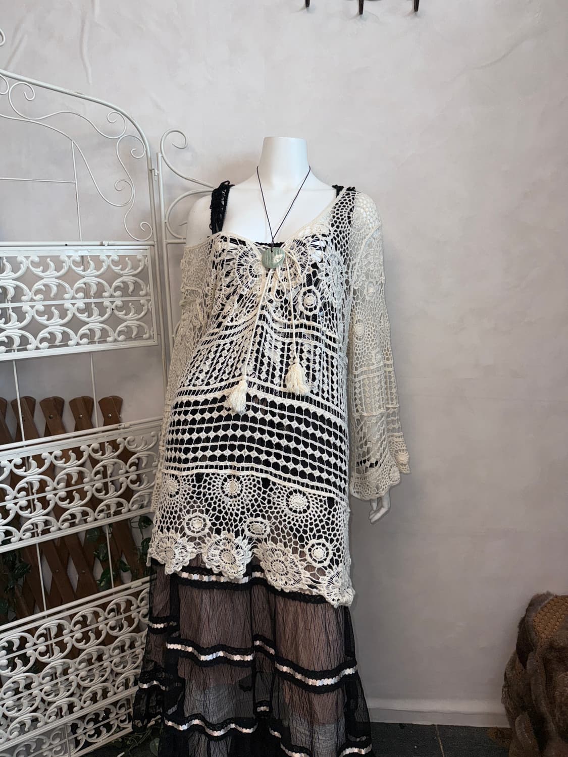 Ivory bohemian floral crochet loose knit 상품이미지1