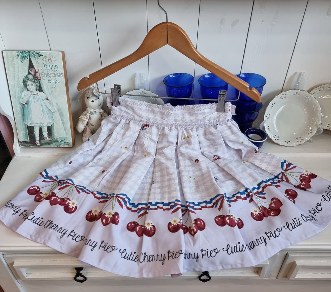  Ank Rouge(앙크루즈) 체리 리본 플레어 스커트  상품이미지3