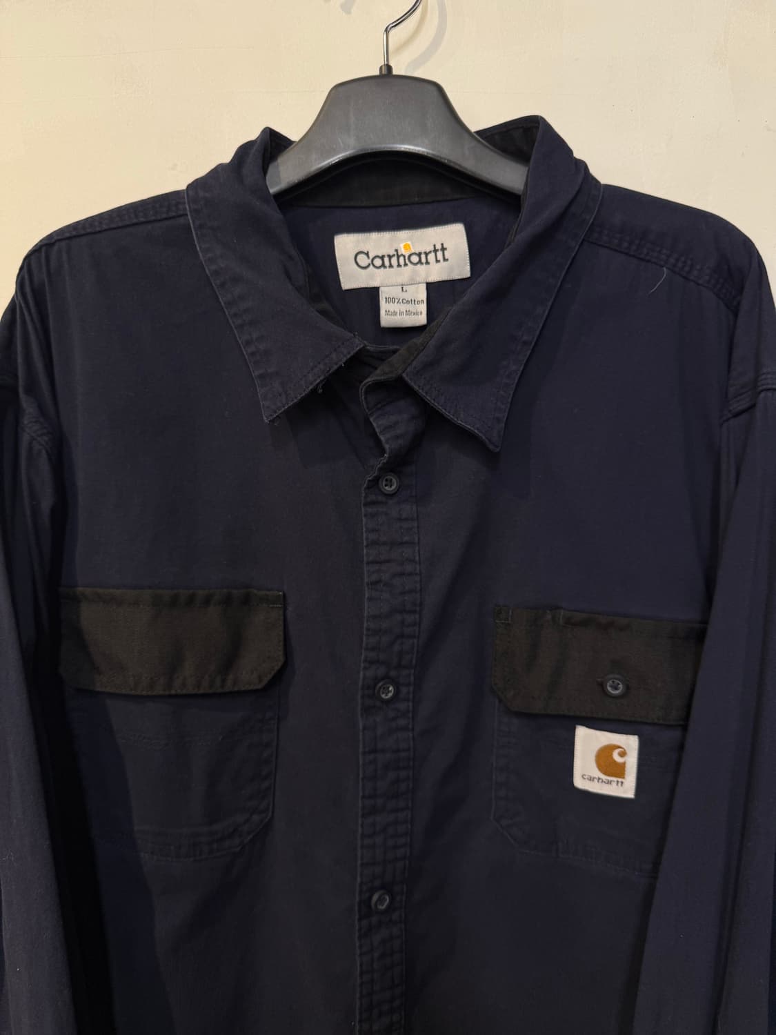 칼하트 다크네이비 긴팔셔츠 상품이미지2