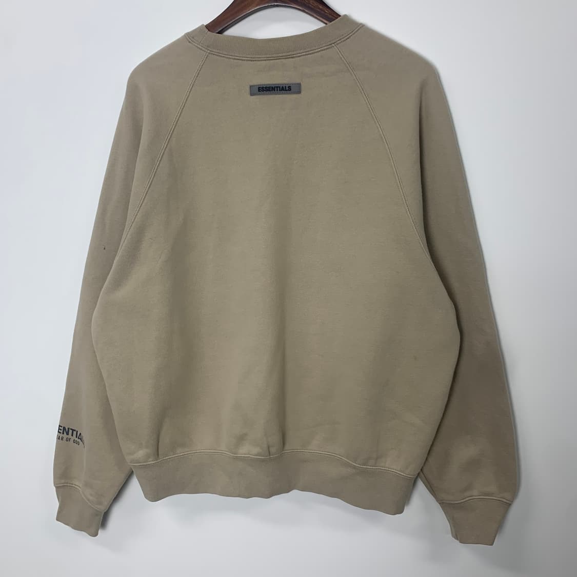 피어오브갓 에센셜 베이지 스웻셔츠 맨투맨 상품이미지3