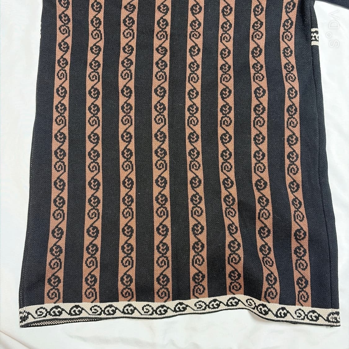 미스치프 로즈 자카드 숏슬리브 가디건 상품이미지10