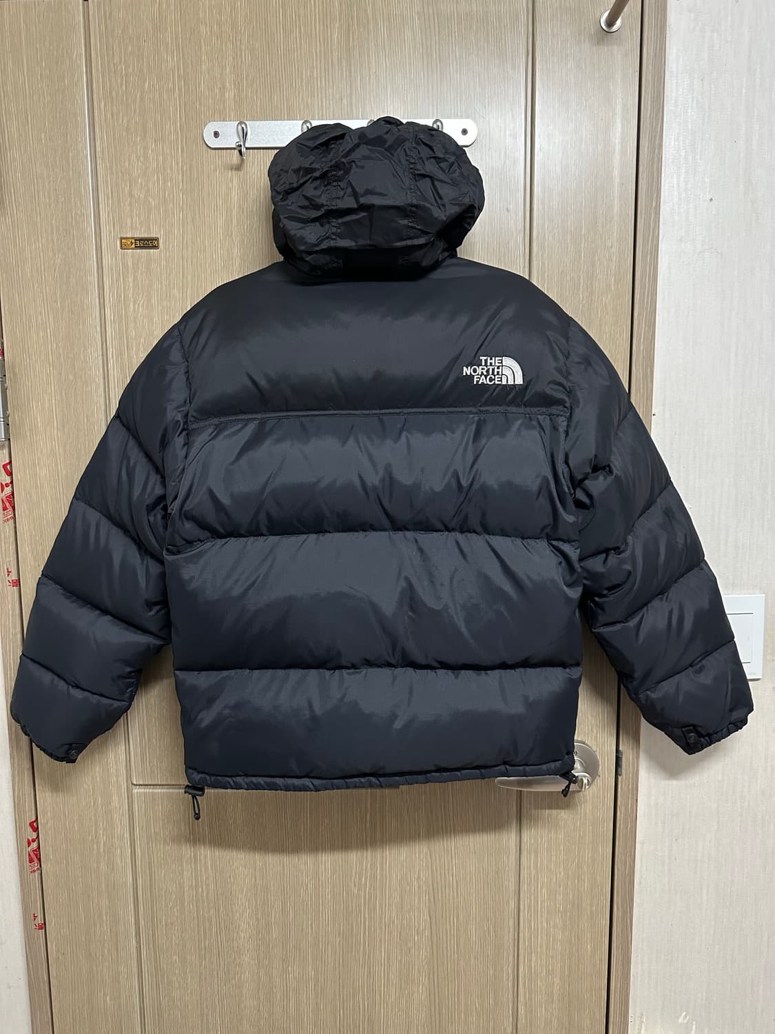 노스페이스 700 눕시 패딩 블랙 M 상품이미지3