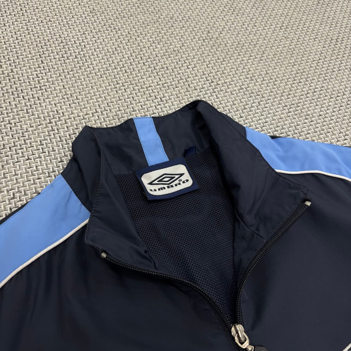 Umbro 잉글랜드 여성 바람막이 상품이미지6