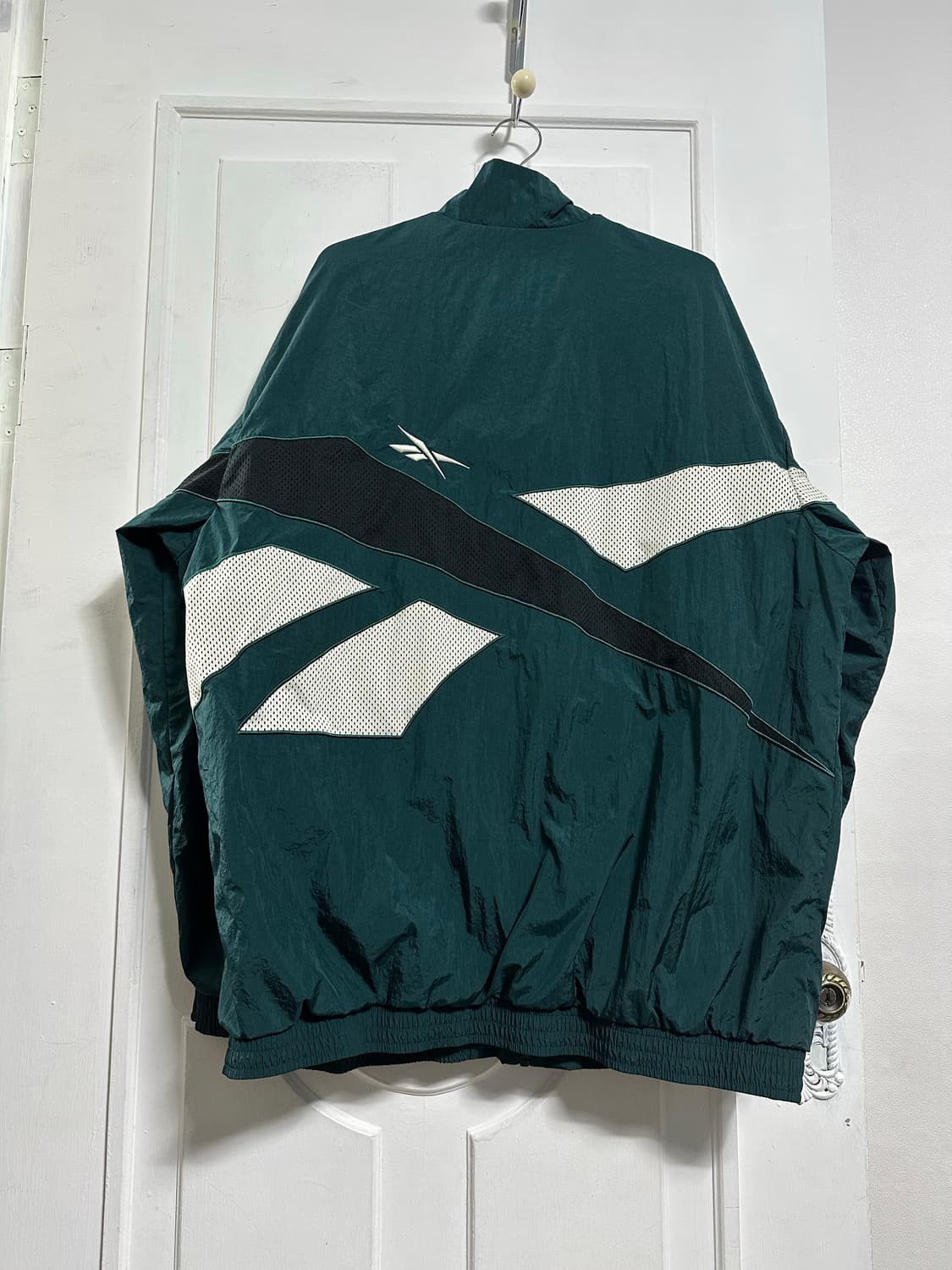 리복 백터 바람막이 상품이미지2