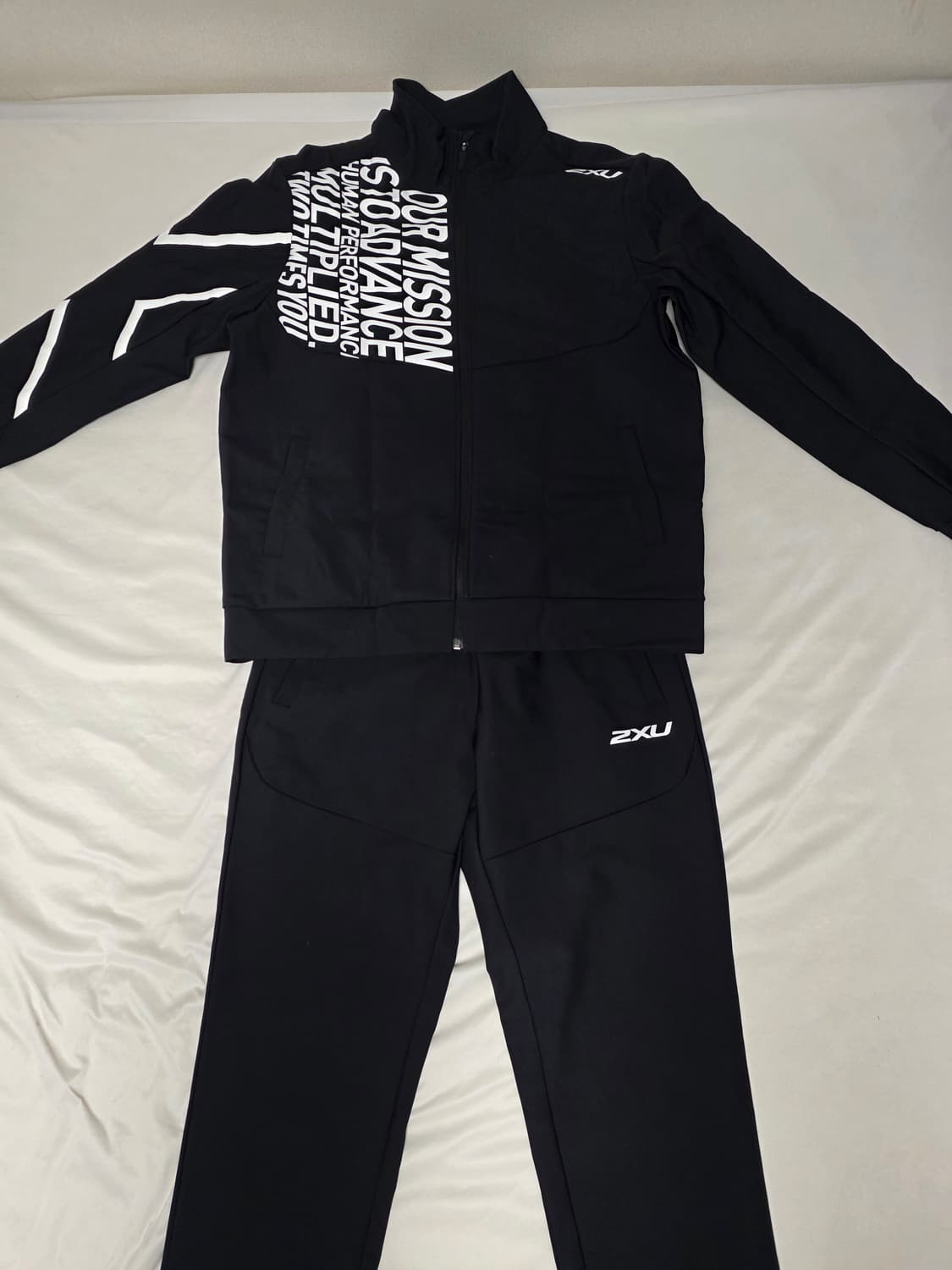 2XU 겨울용 트레이딩 셋업 - 상의XL, 하의L 상품이미지2