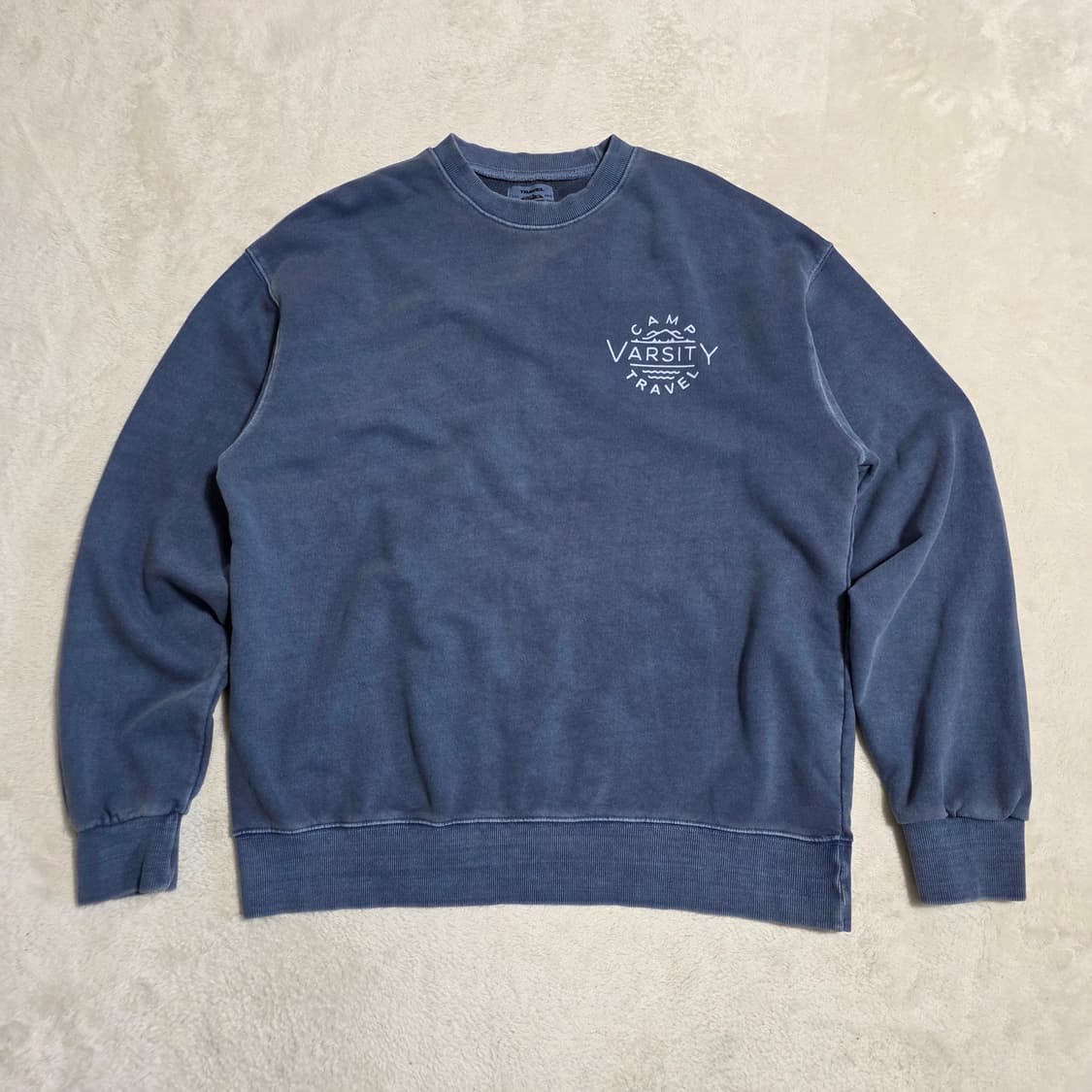 (XL)트래블 바시티 피그먼트 맨투맨 상품이미지1