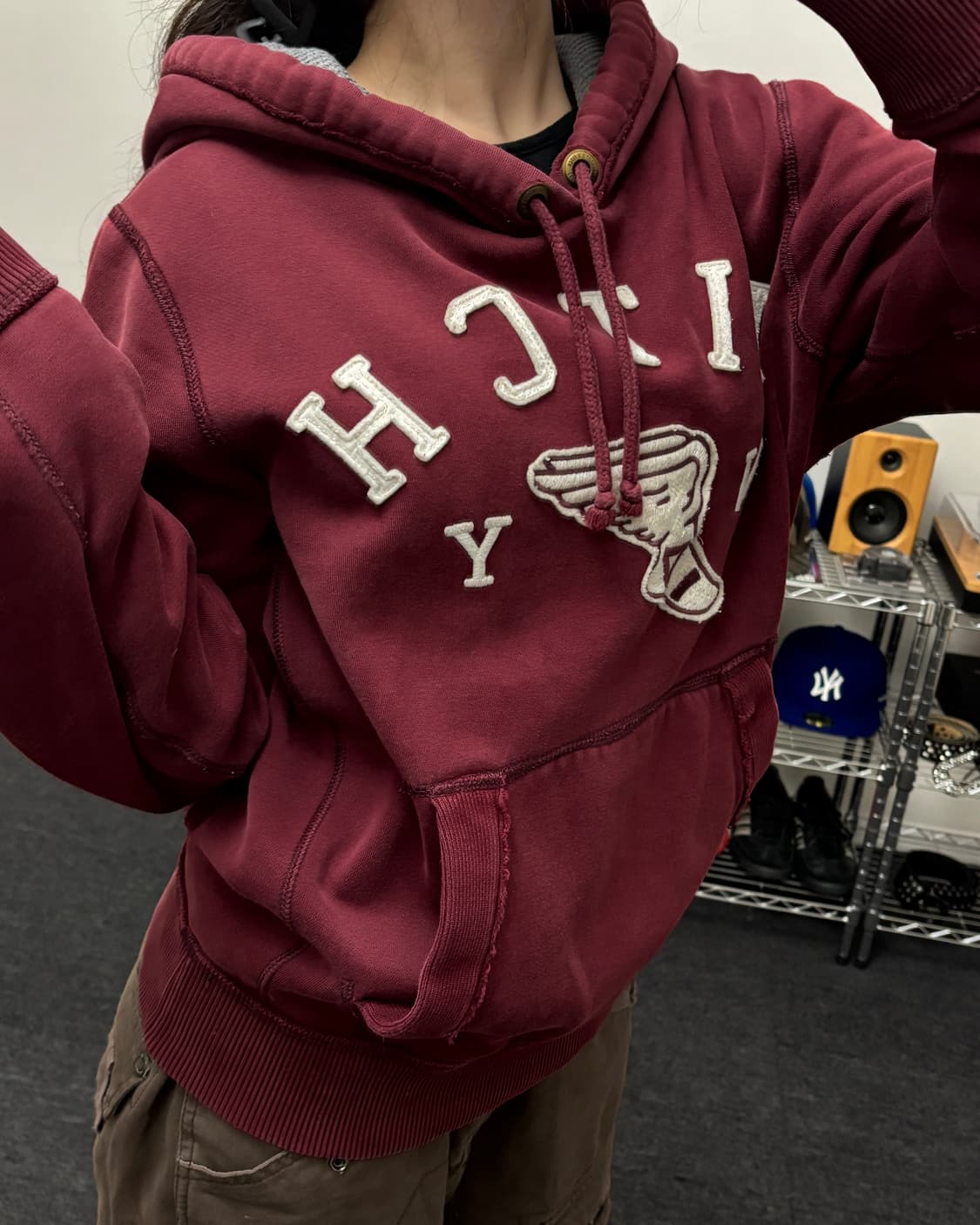 아베크롬비 FITCH 버건디 후드티 상품이미지3