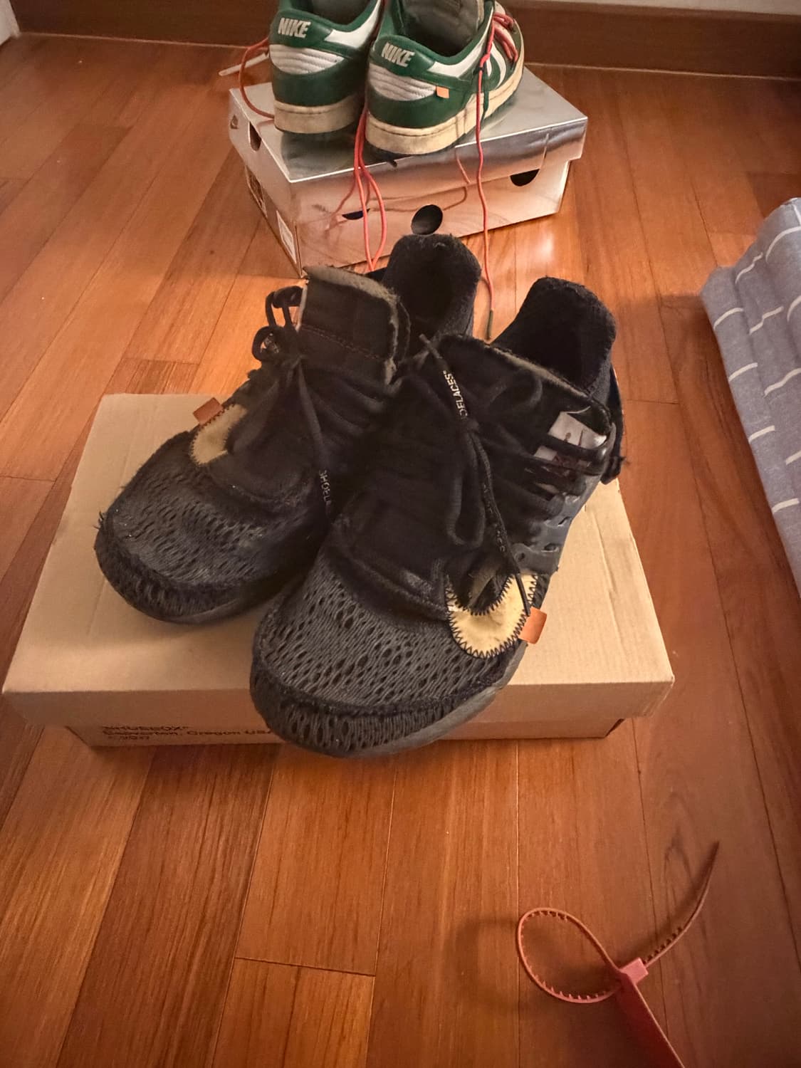 오프화이트 프레스토 상품이미지1