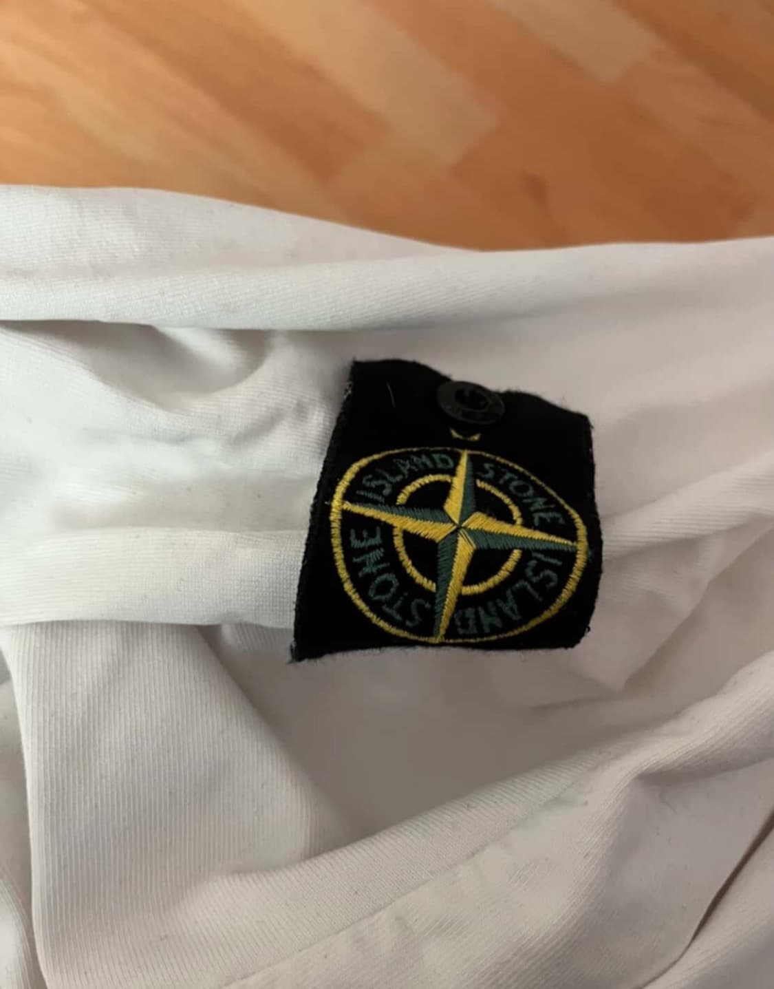 스톤아일랜드 맨투맨 흰색 상품이미지2