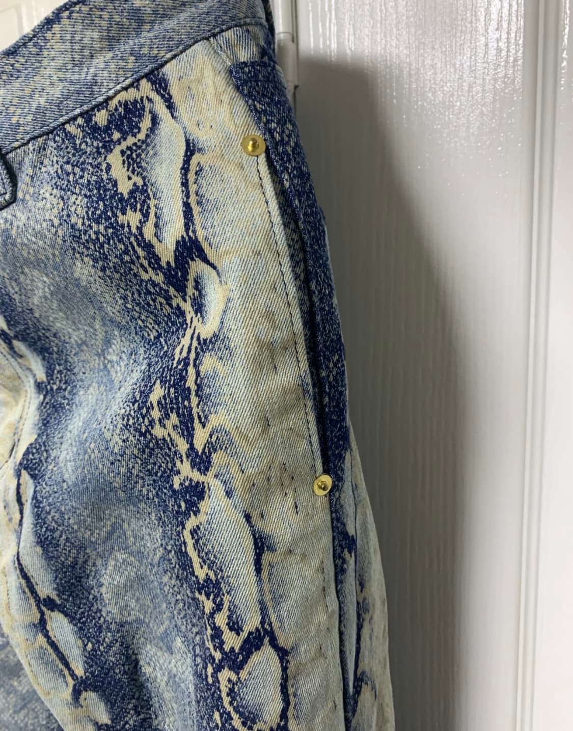 디벨 파이톤 플레어 팬츠 상품이미지3