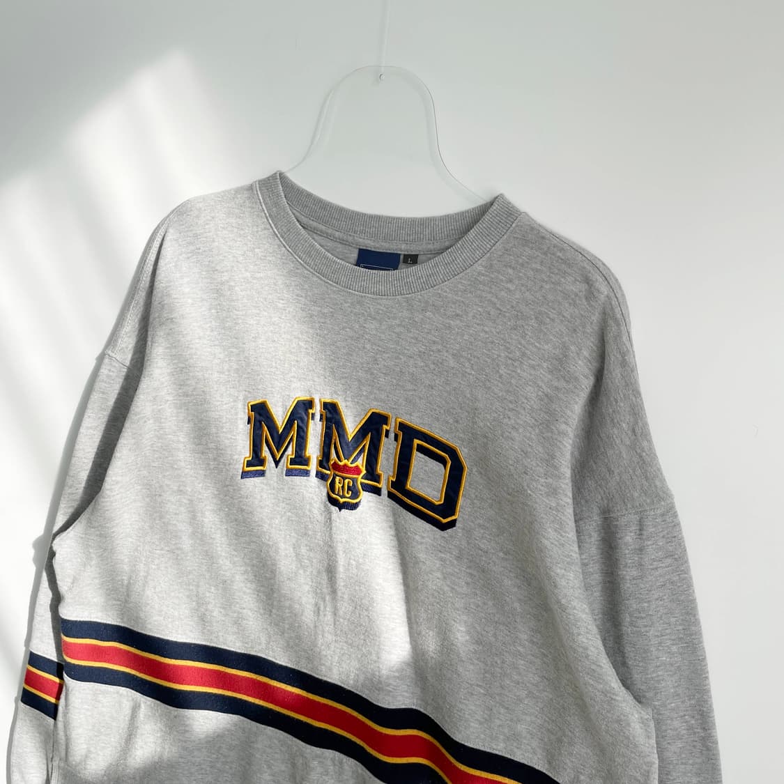 C1 로맨틱크라운 크루넥 맨투맨 L사이즈 상품이미지2