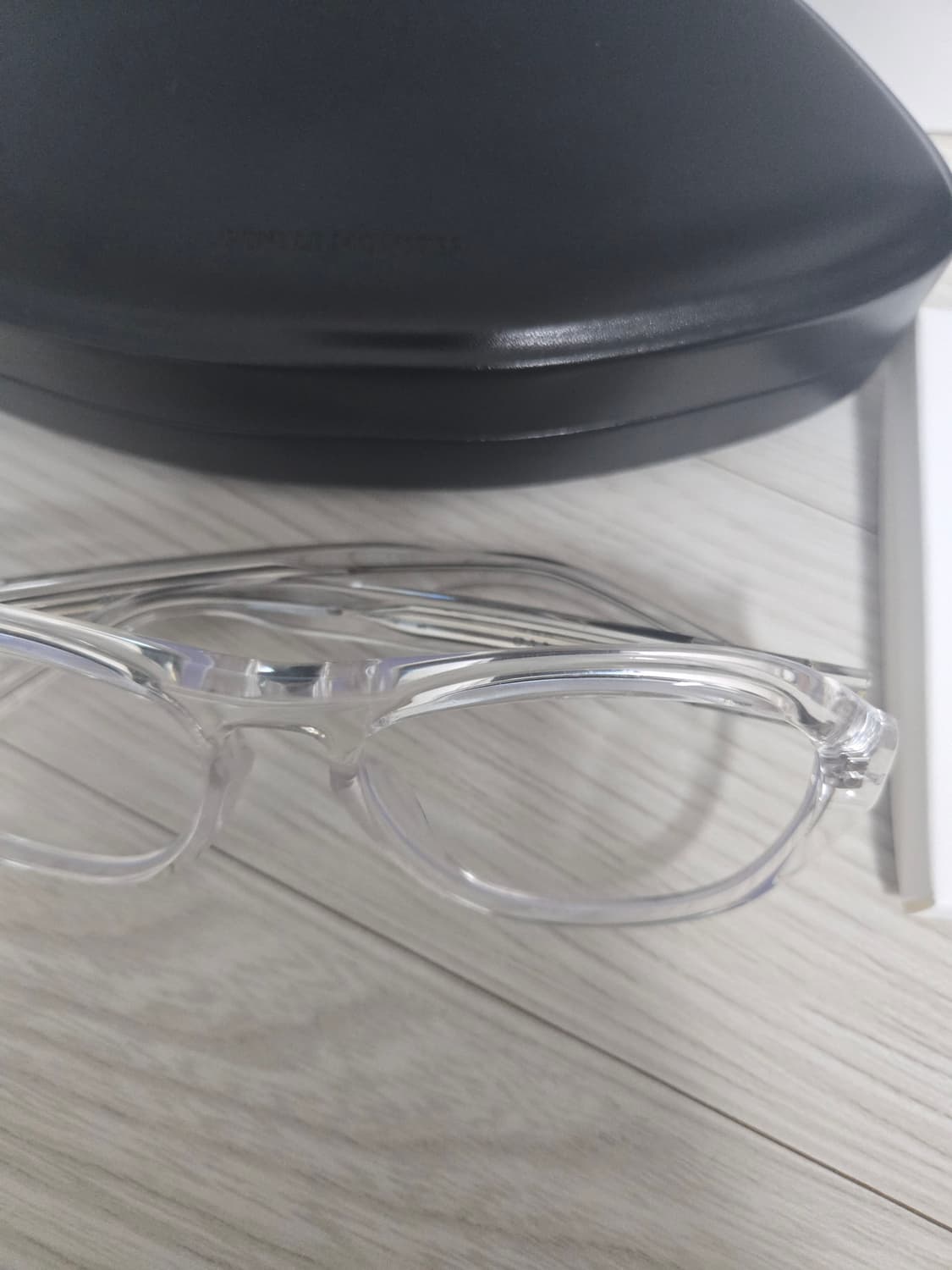 젠틀몬스터 오아C1 안경 상품이미지3