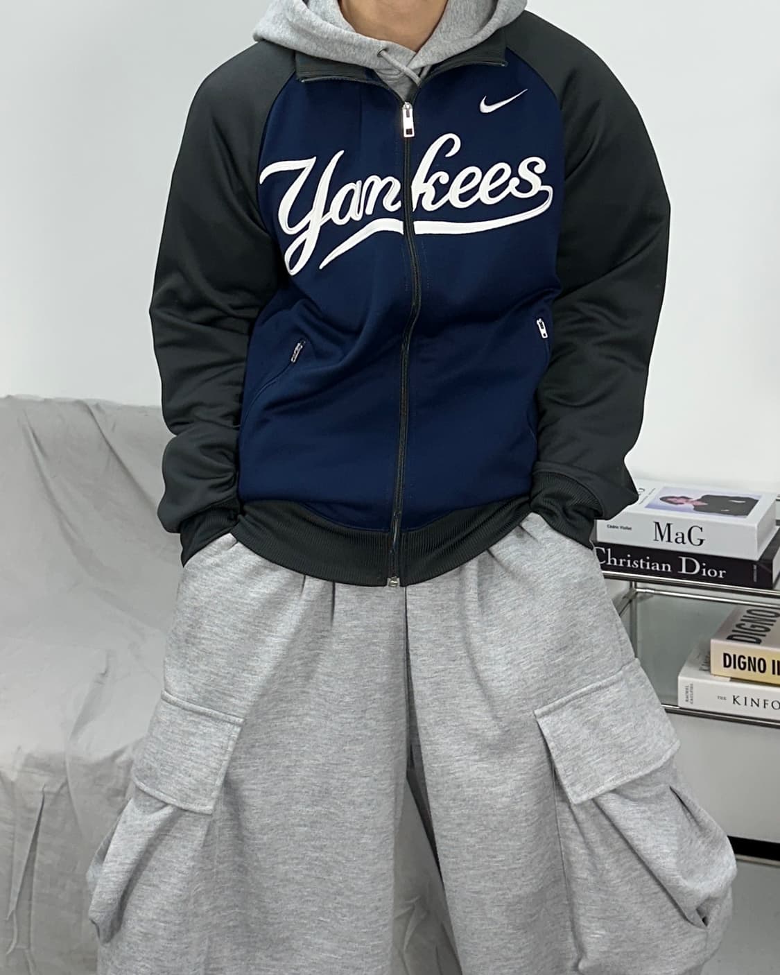 나이키 x 뉴욕 양키즈 배색 트랙탑 져지 S 상품이미지1