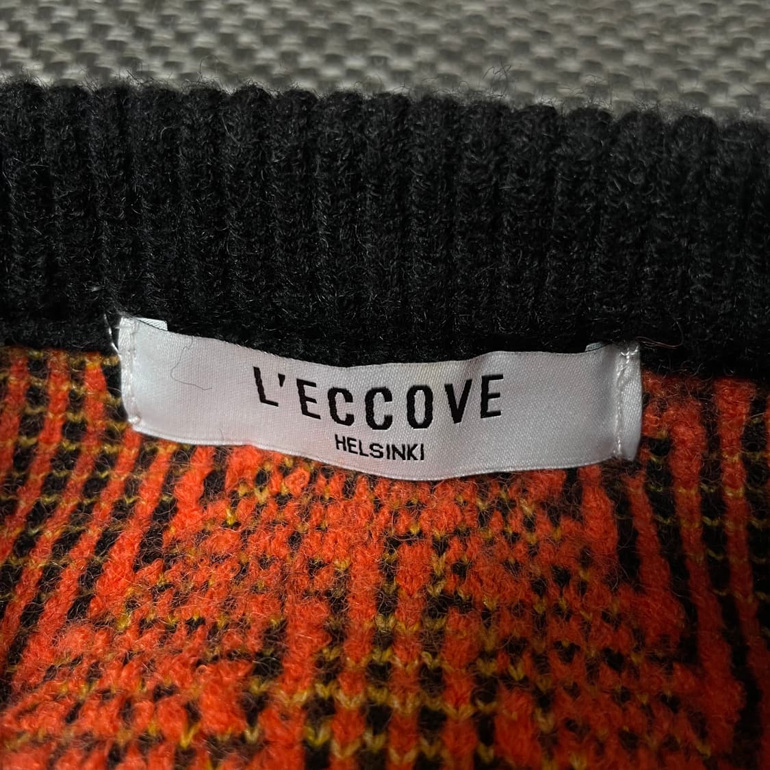 LECCOVE 오렌지 다이아 패턴 니트 상품이미지4