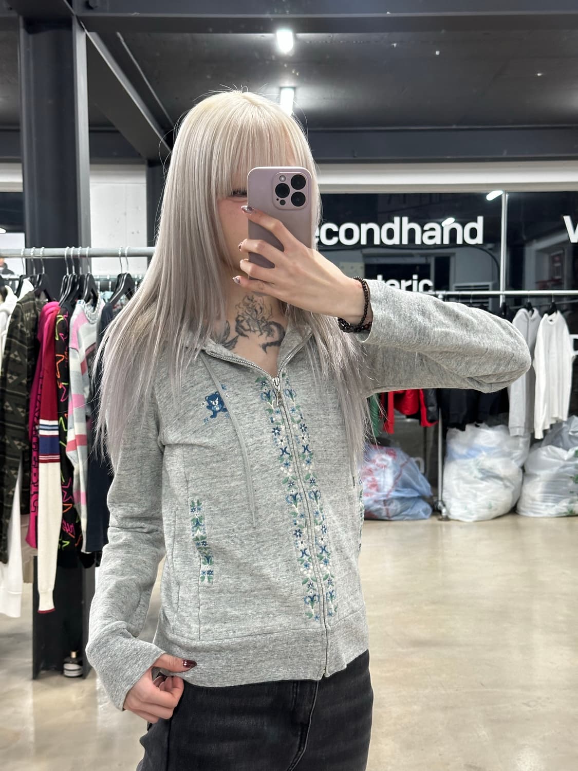 히스테릭 글래머 퍽베어 플라워 자수 후드 상품이미지1