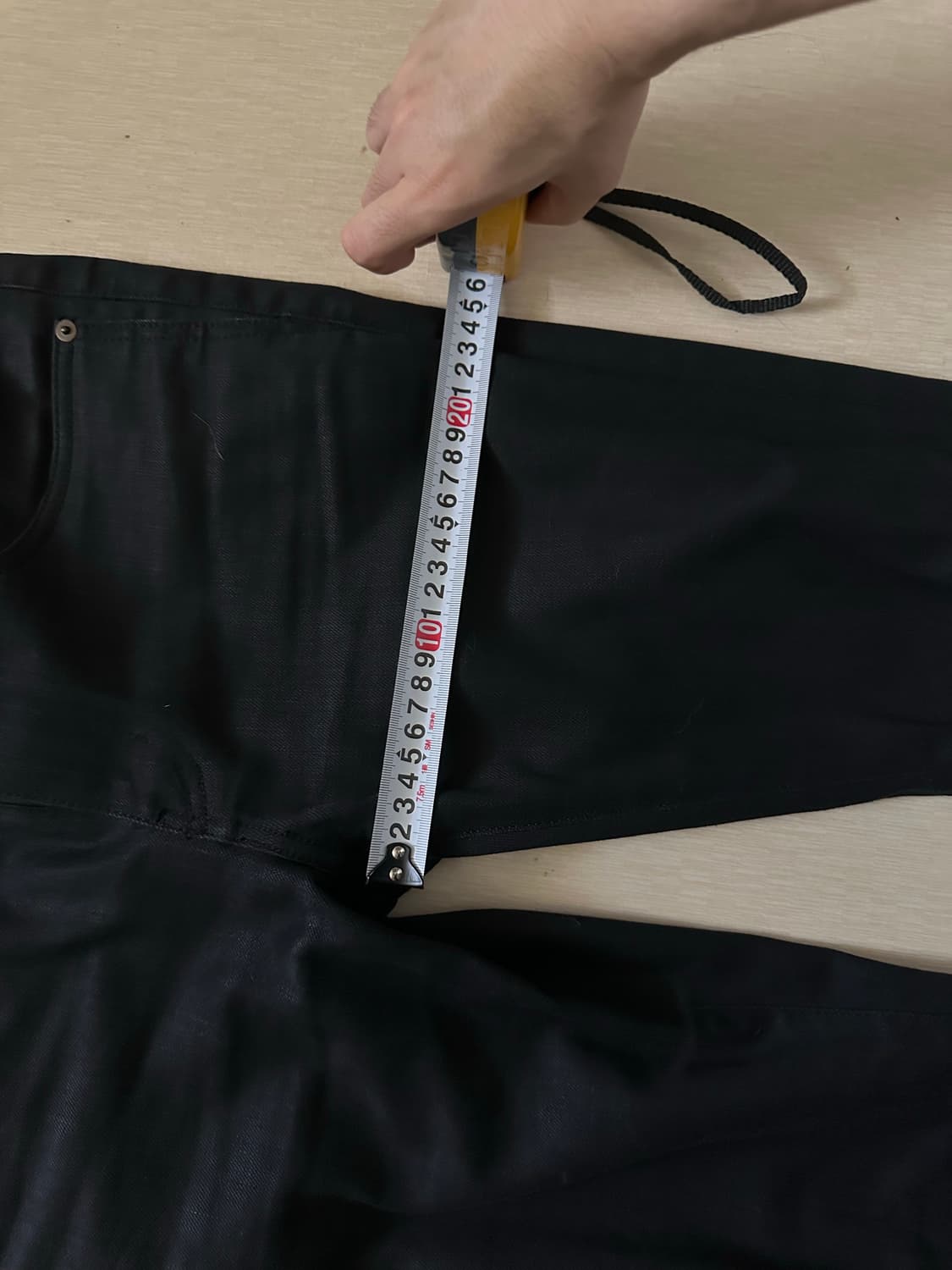 생로랑 퍼머넌트 블랙진 30 상품이미지8