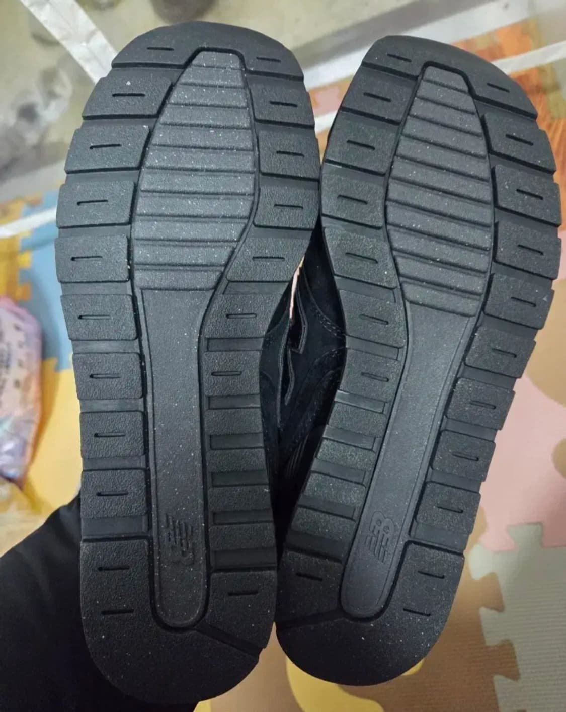 뉴발란스 996 트리플블랙 260 상품이미지3