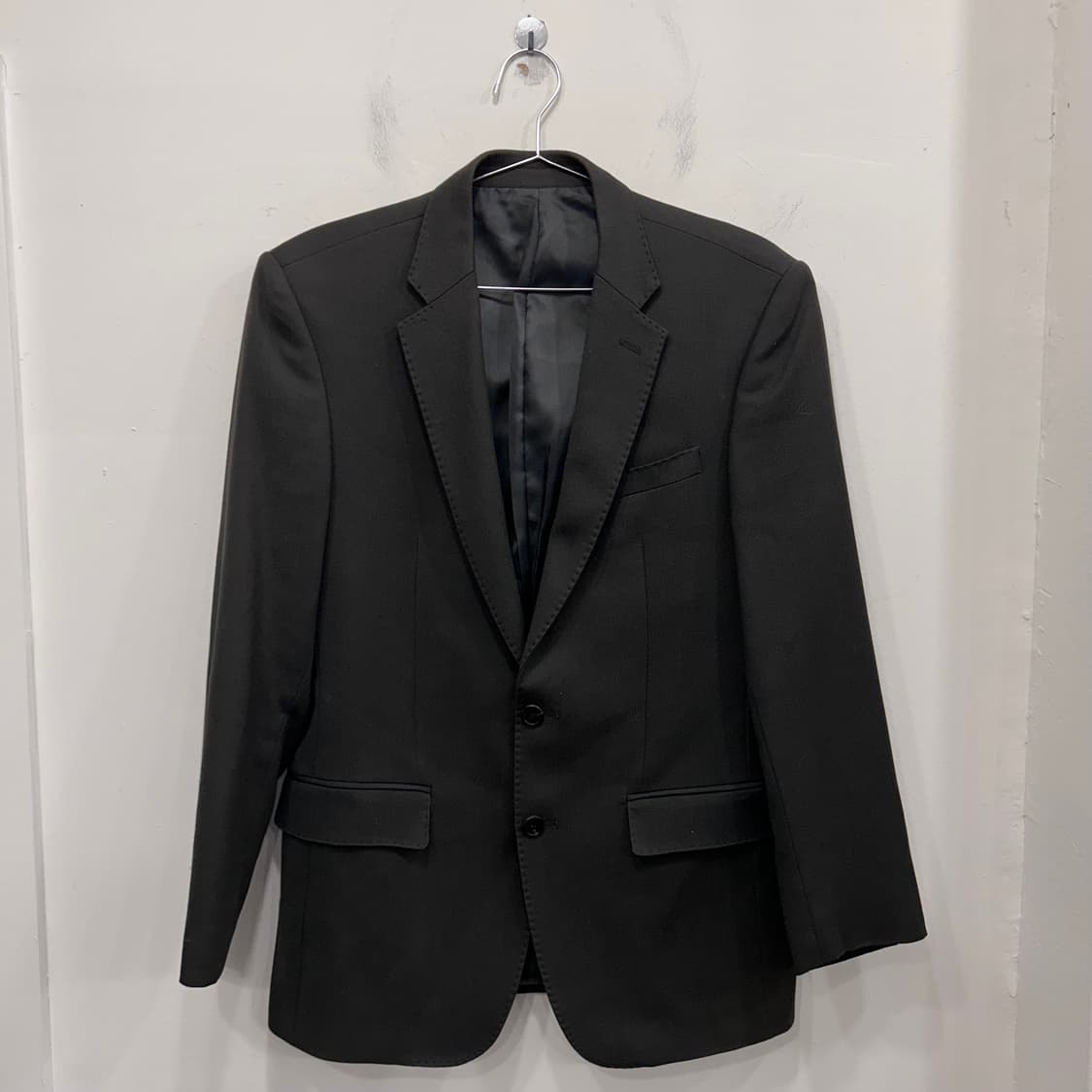 클럽모나코 퓨어울 테일러드 투버튼 블레이져 상품이미지2