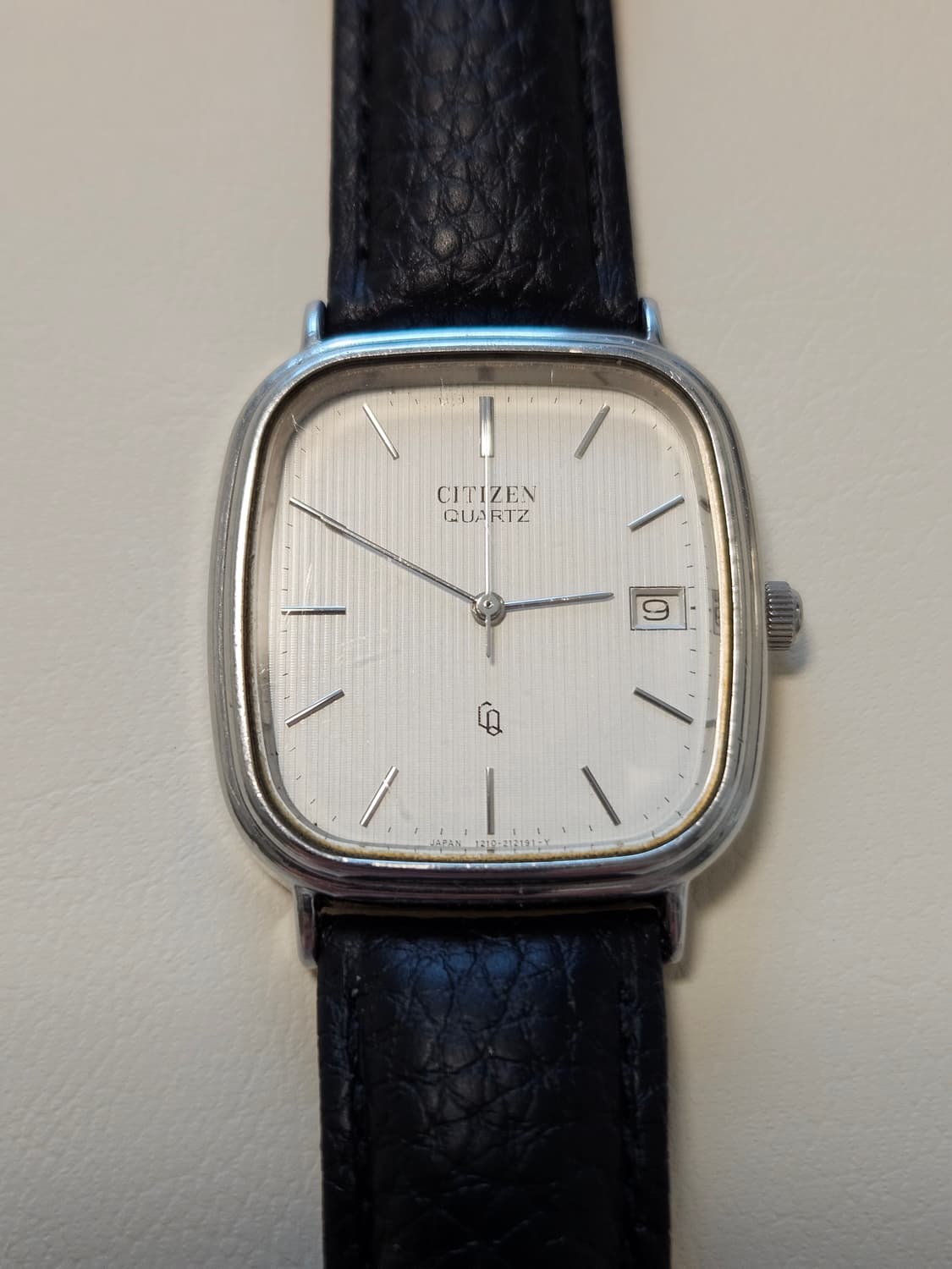 시티즌 쿼츠 빈티지 가죽 시계 상품이미지3