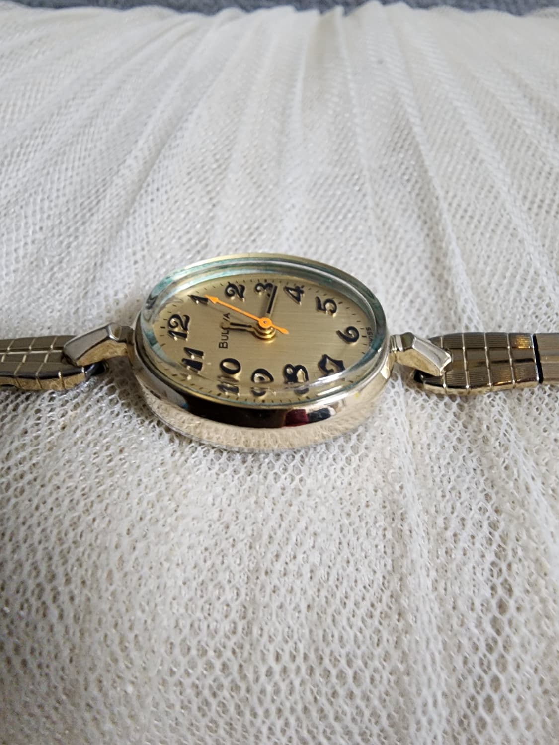 70s 빈티지 금장 부로바 기계식 여성시계 상품이미지6